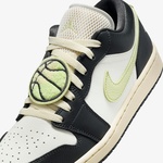 Jordan Sport Air Jordan 1 Low SE Kadın Siyah Spor Ayakkabı