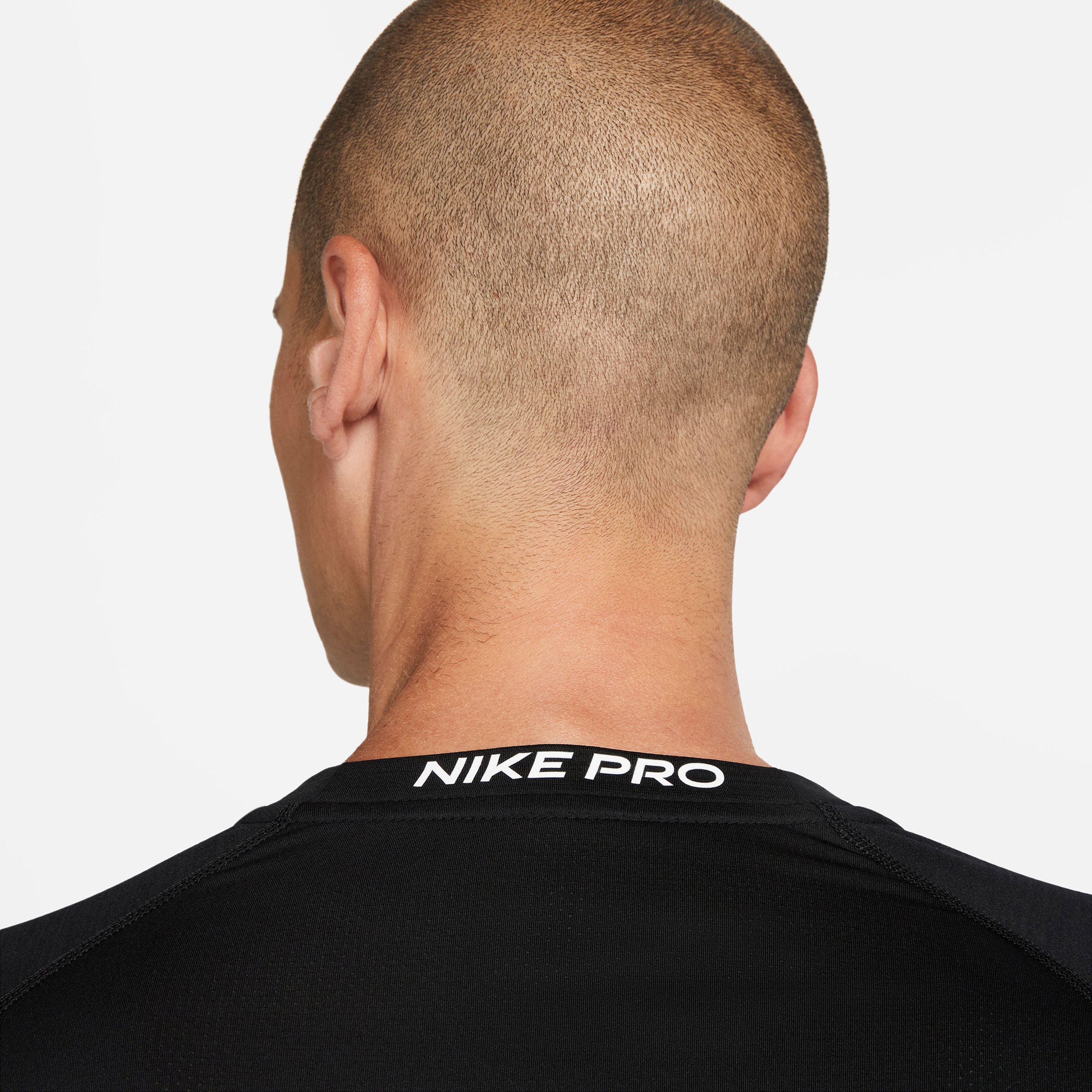 Nike Pro Warm Erkek Siyah Sweatshirt