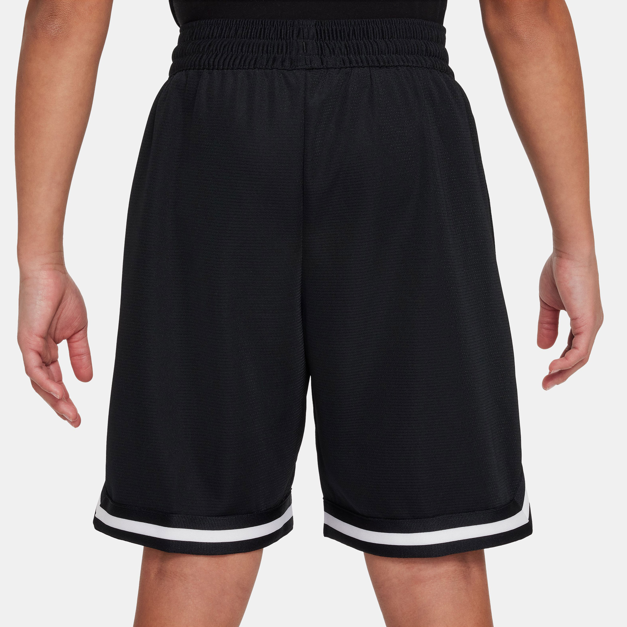 Nike B Nk Df Dna 24 Short Çocuk Beyaz SORT