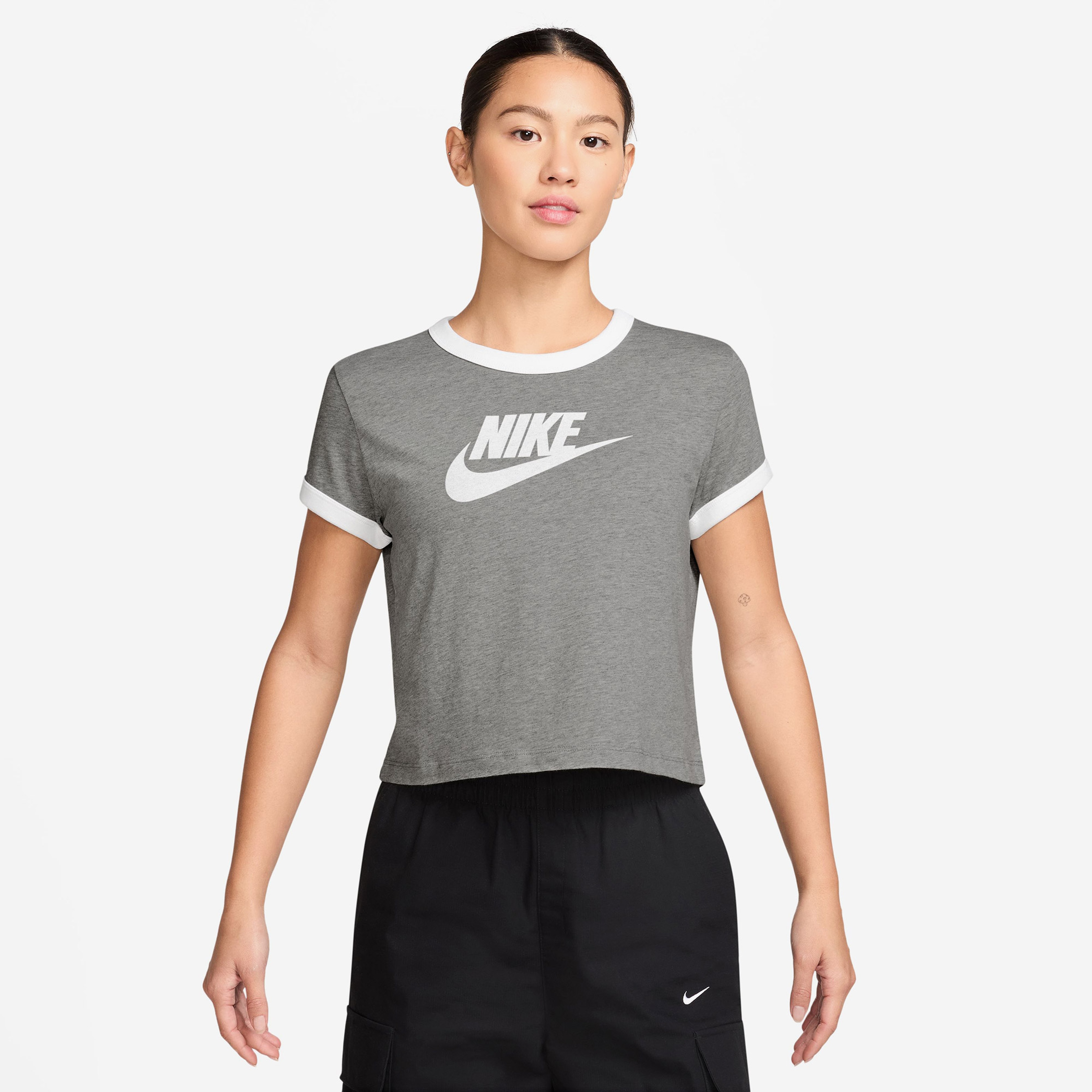 Nike Sportswear Kadın Gri T-Shirt