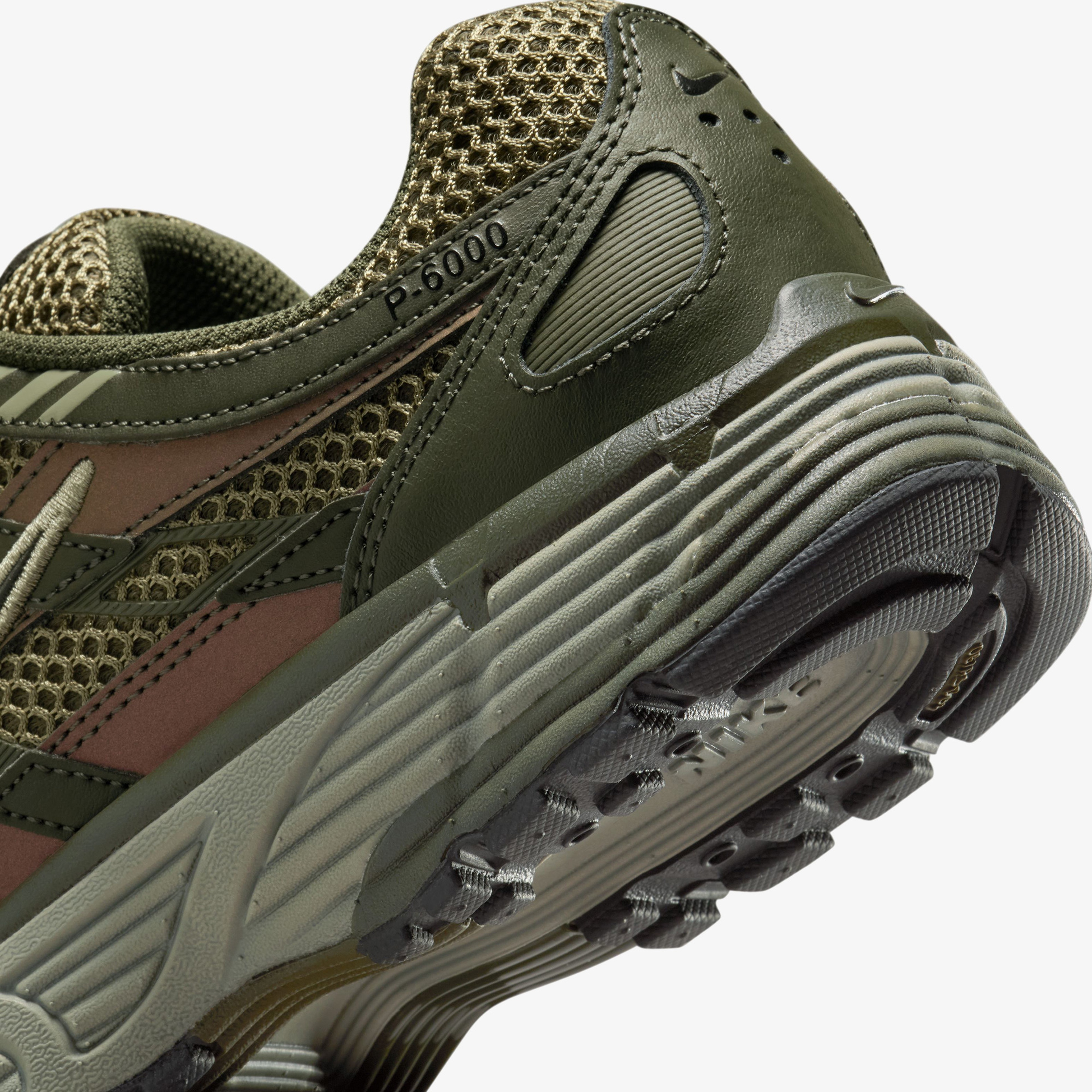 Nike P-6000 Se Kadın Siyah Spor Ayakkabı