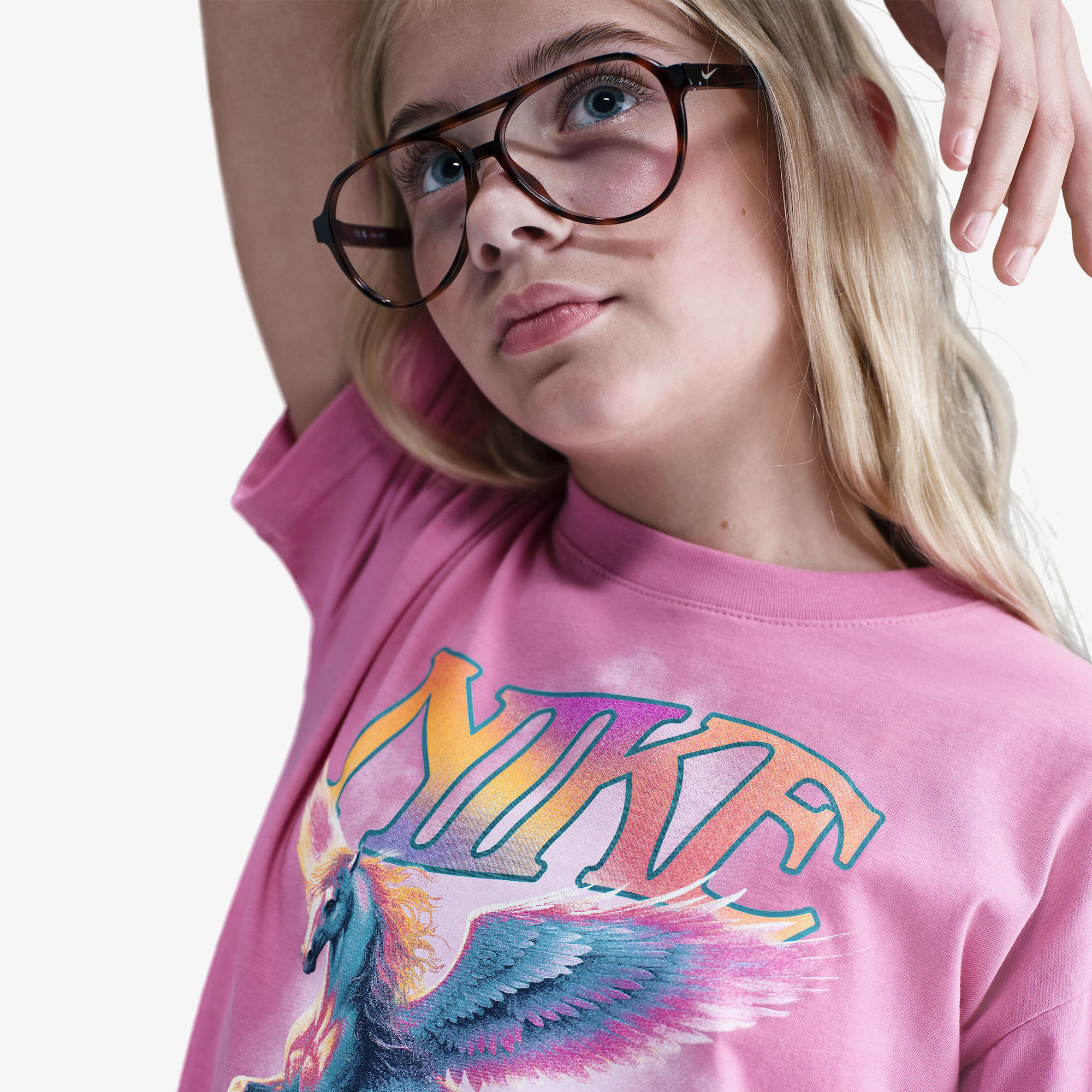 Nike Sportswear Flight Genç Çocuk Beyaz T-Shirt