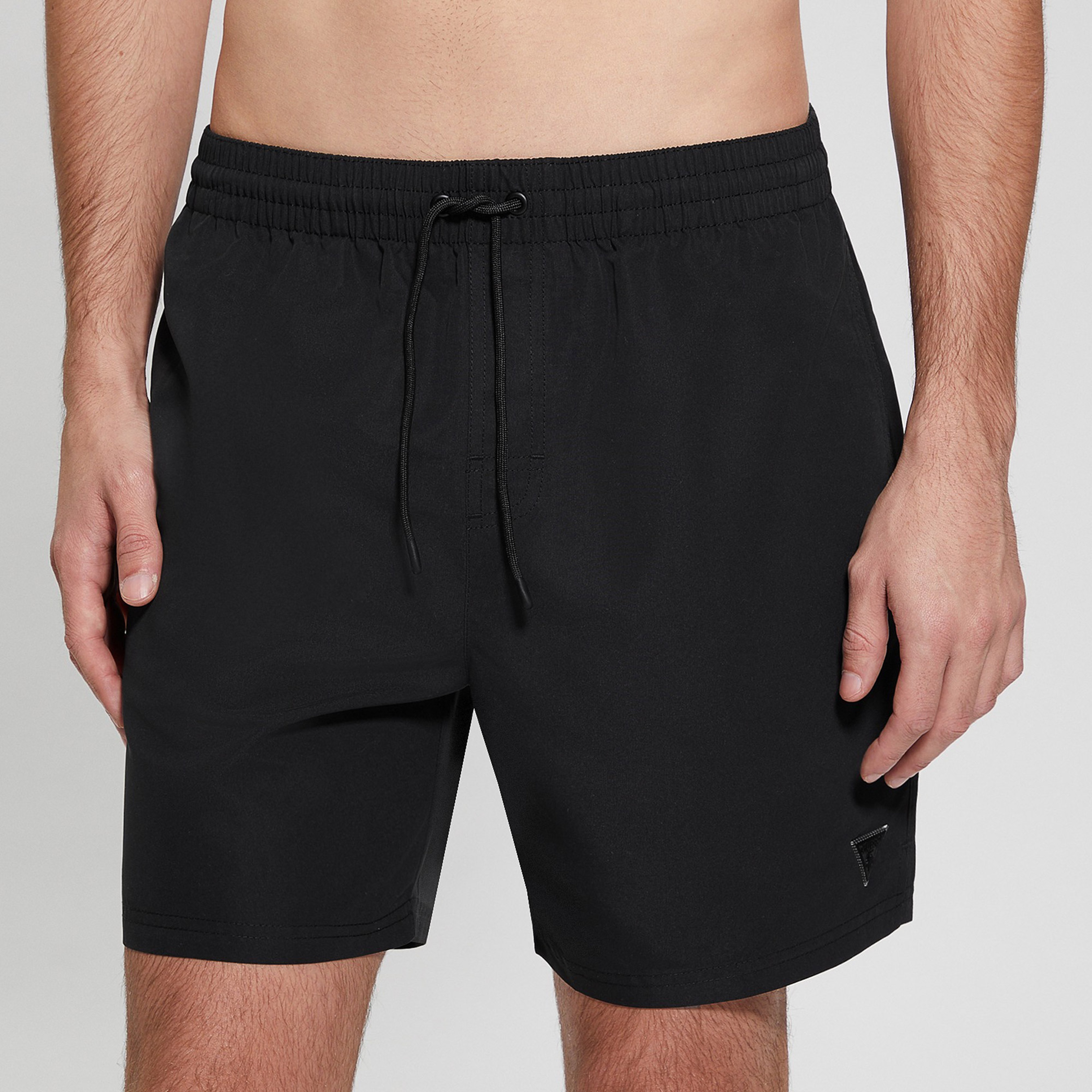 Guess Swimtrunk Basic Medi  Erkek Siyah Deniz Şortu