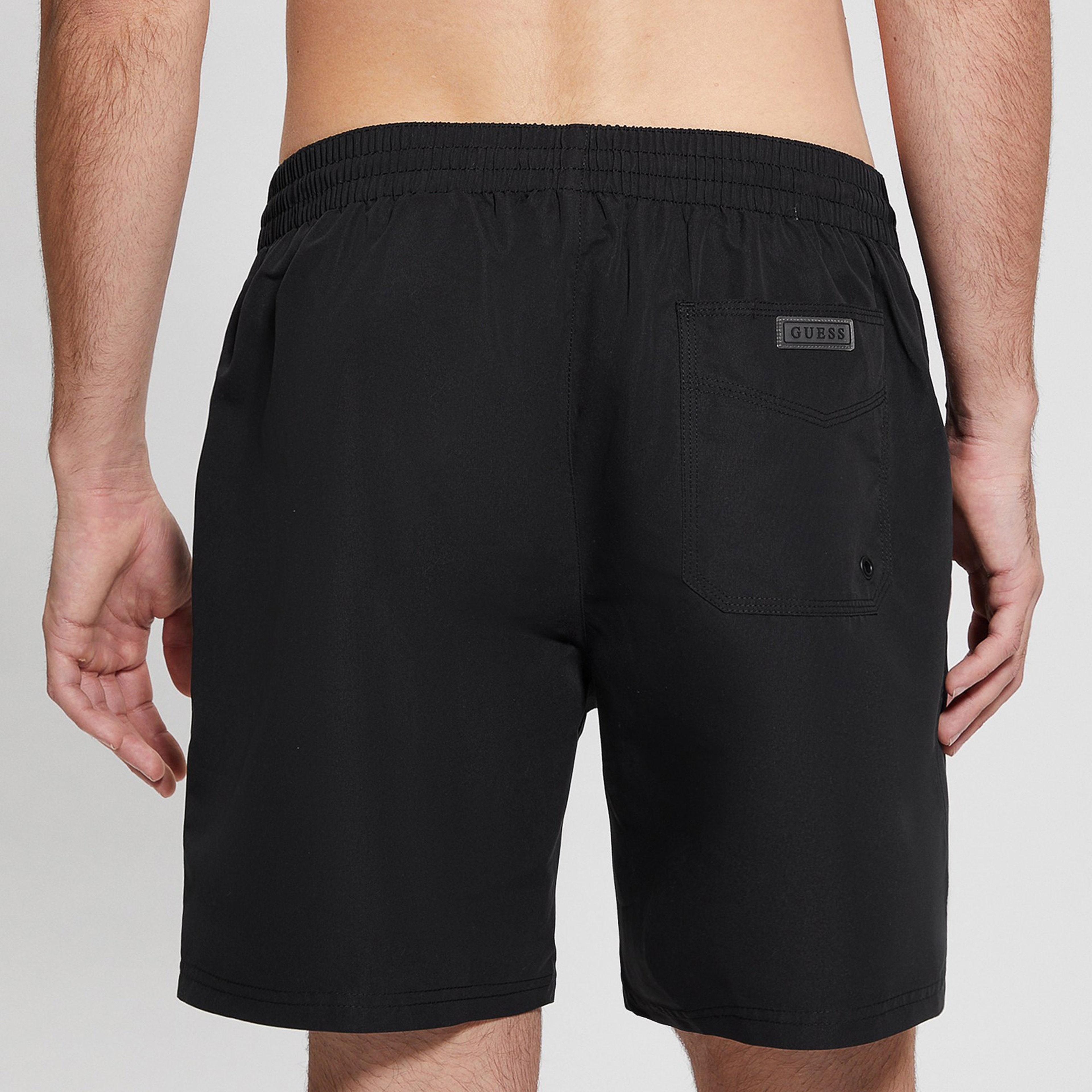 Guess Swimtrunk Basic Medi  Erkek Siyah Deniz Şortu