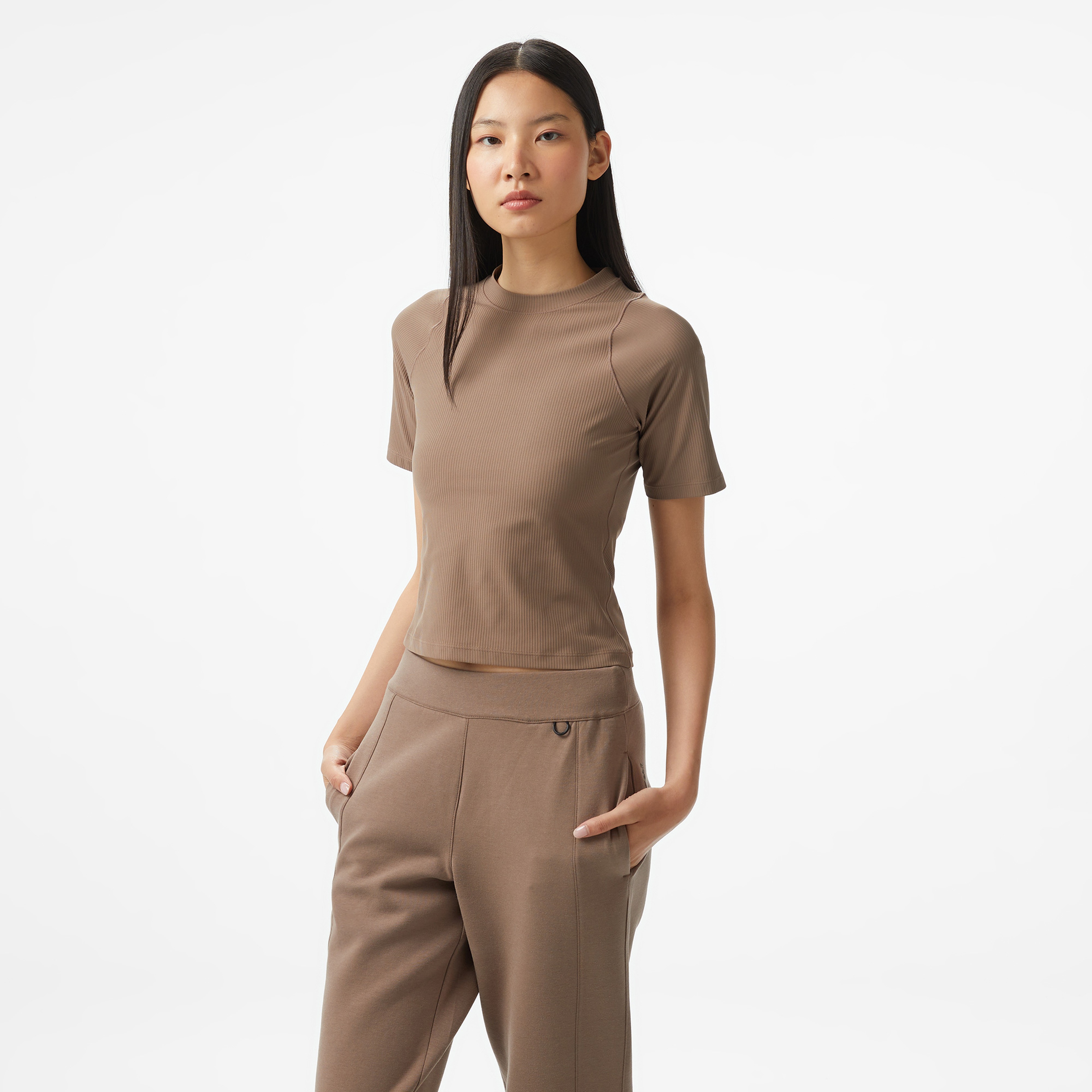 Nike Dri-Fit Zenvy Kadın Kahverengi T-Shirt