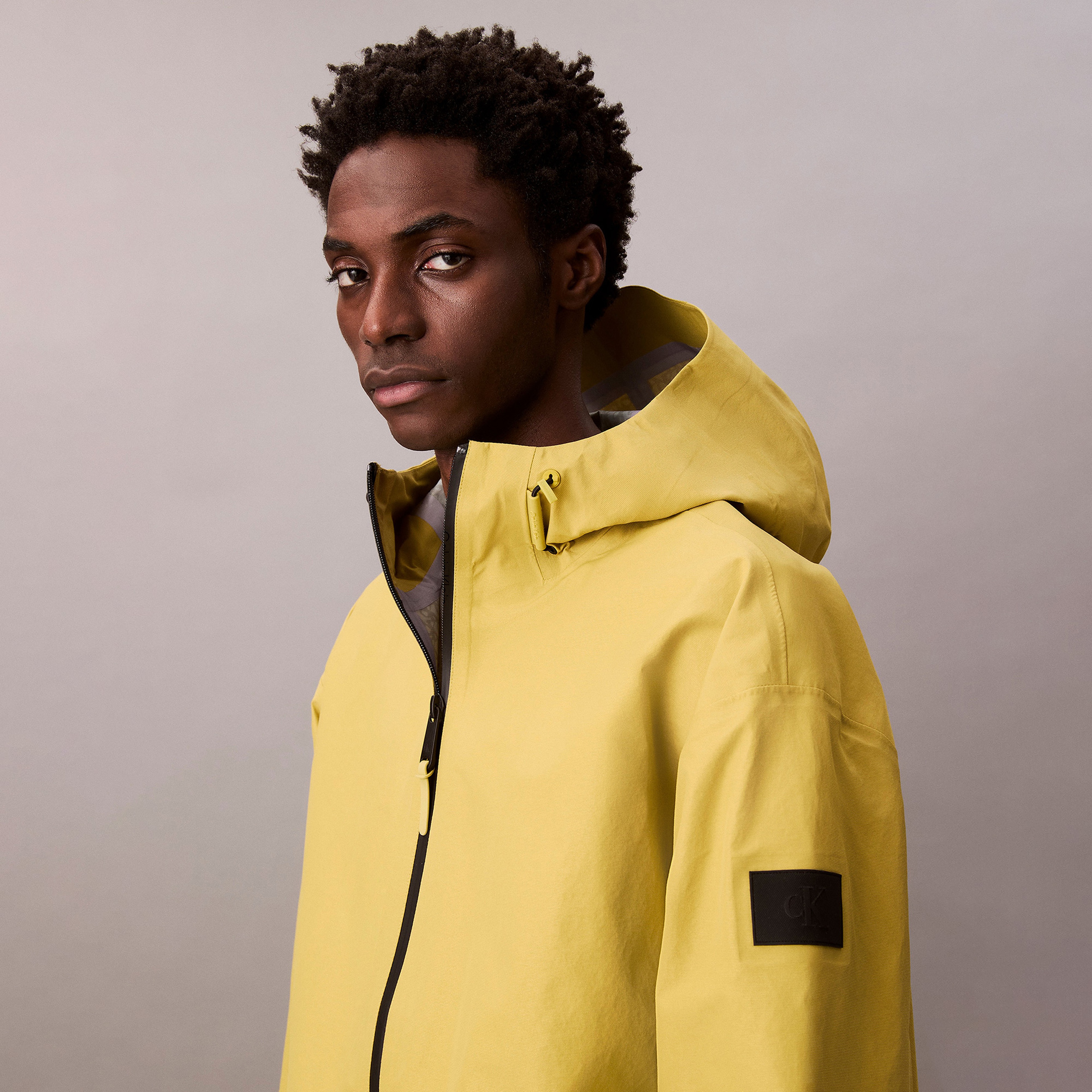 Calvin Klein Nylon Oxford Erkek Sarı Ceket