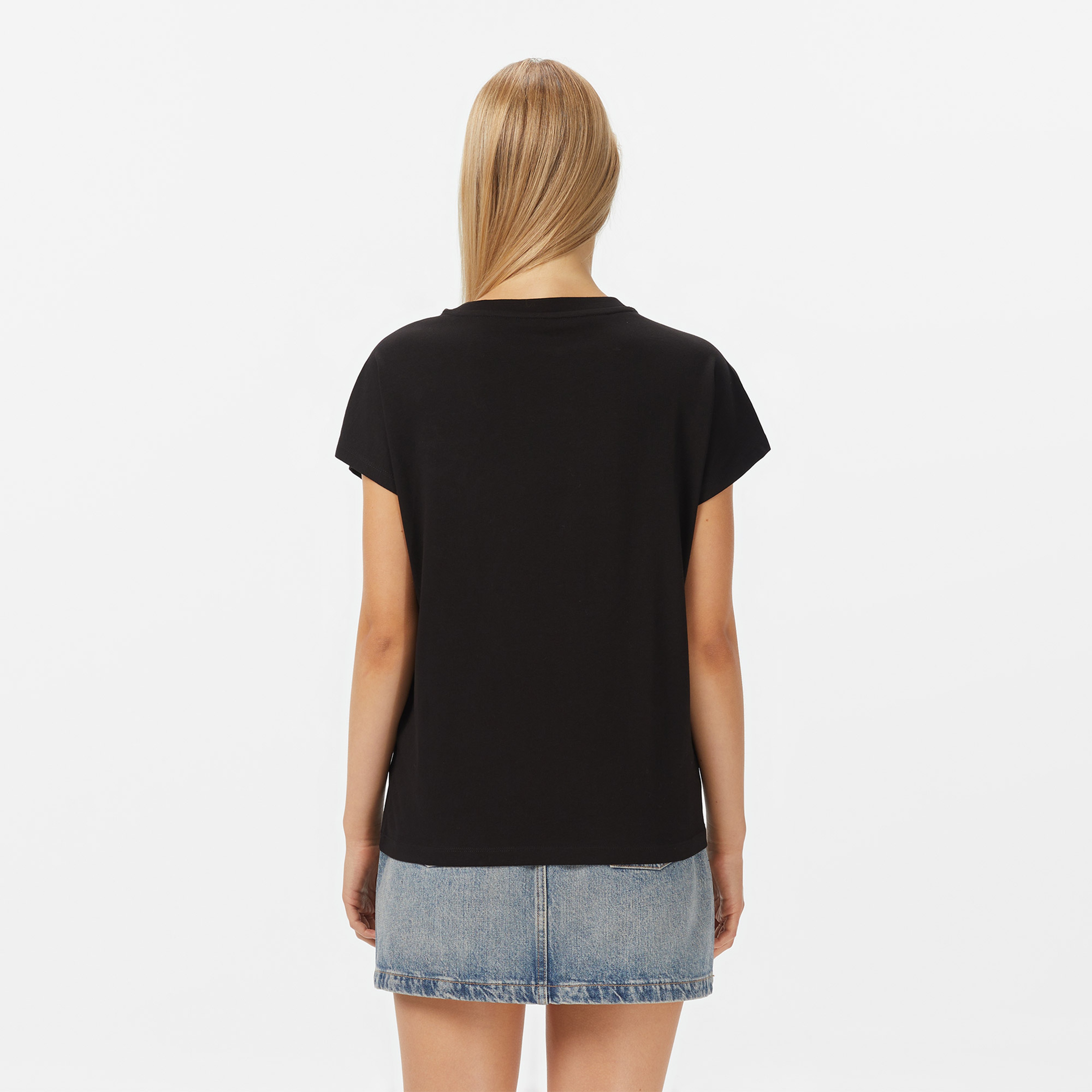 Guess Shaded Slim Fit Kadın Siyah T-Shirt