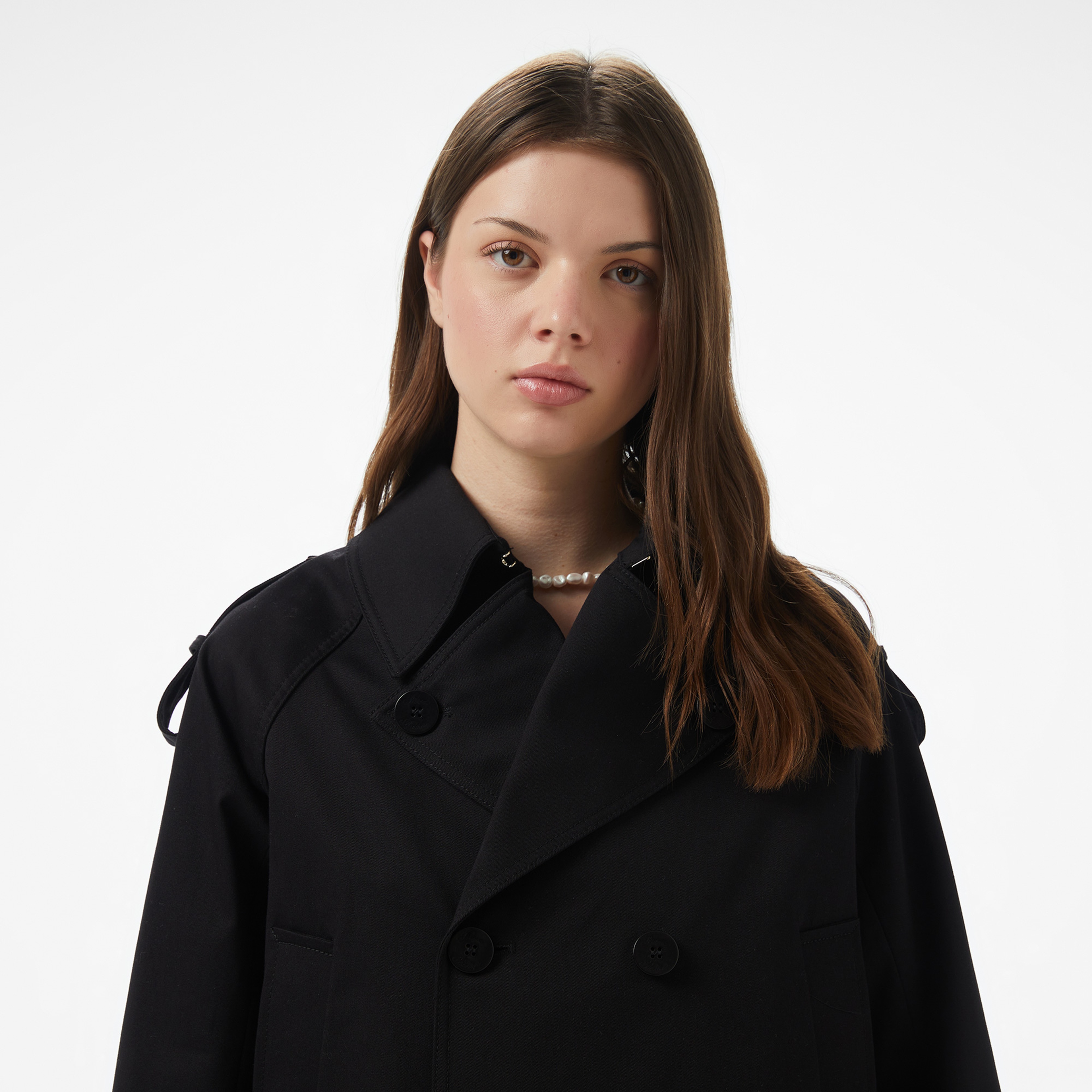 Brooks Brothers Robası Metal Logo Detaylı Kruvaze Kısa Kadın Siyah Trençkot