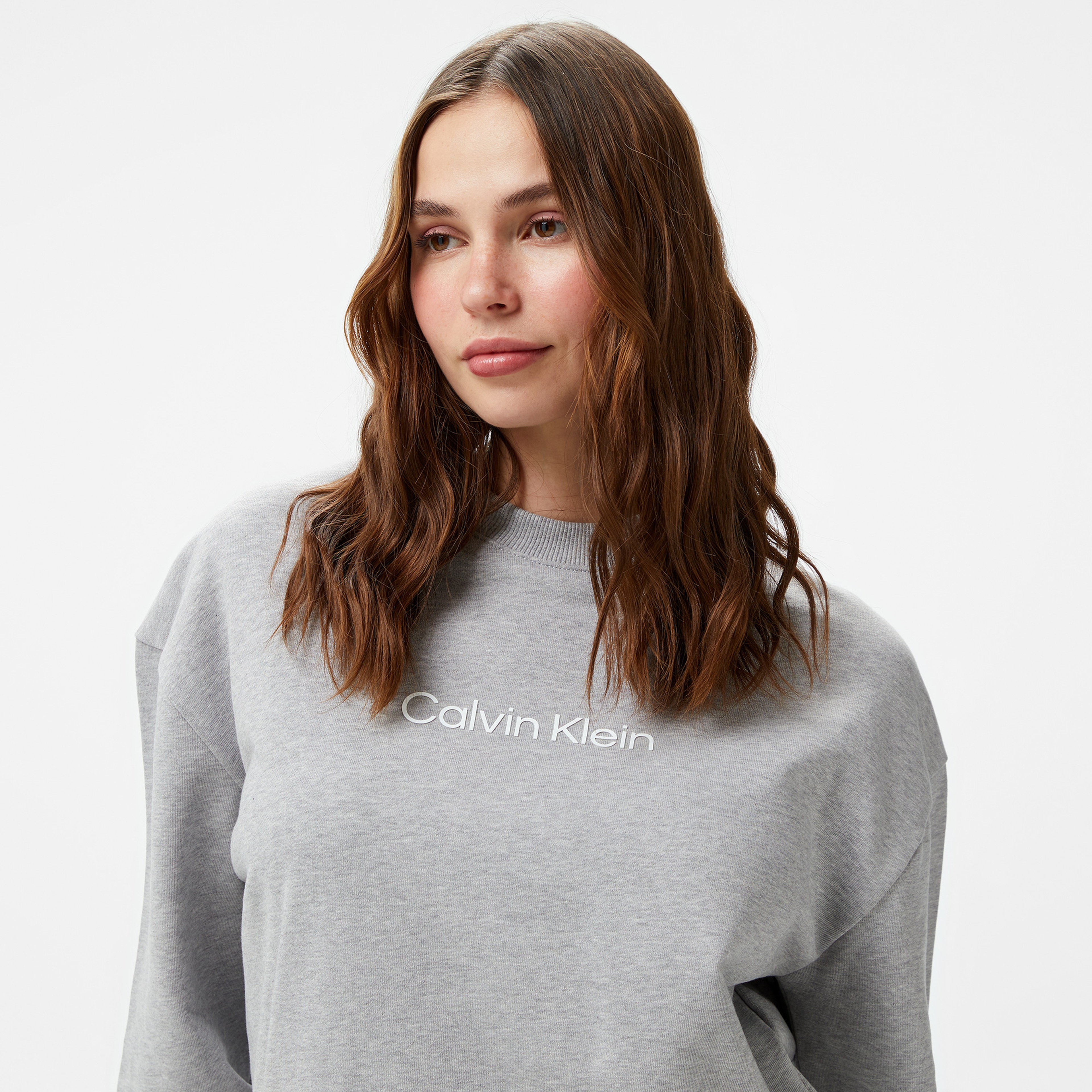 Calvin Klein Hero Logo Kadın Gri Sweatshirt