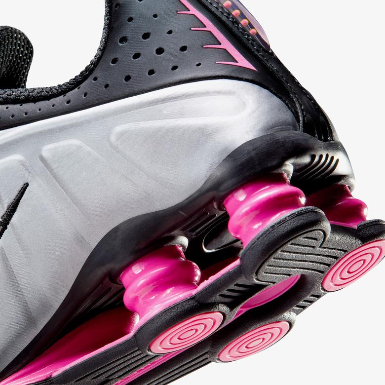 Nike Shox R4 Kadın Siyah Spor Ayakkabı
