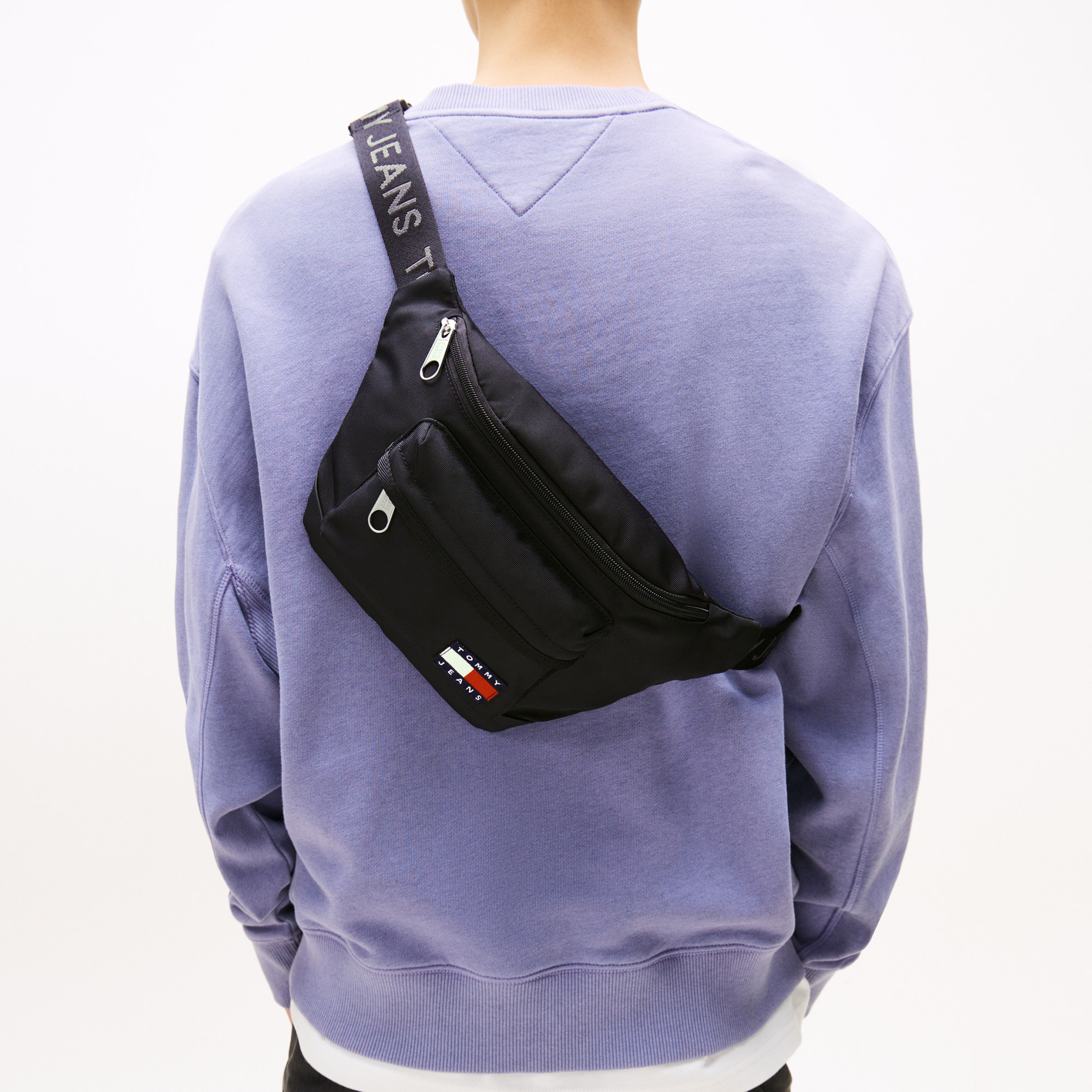 Tommy Jeans Essentials Daily Erkek Siyah Bel Çantası