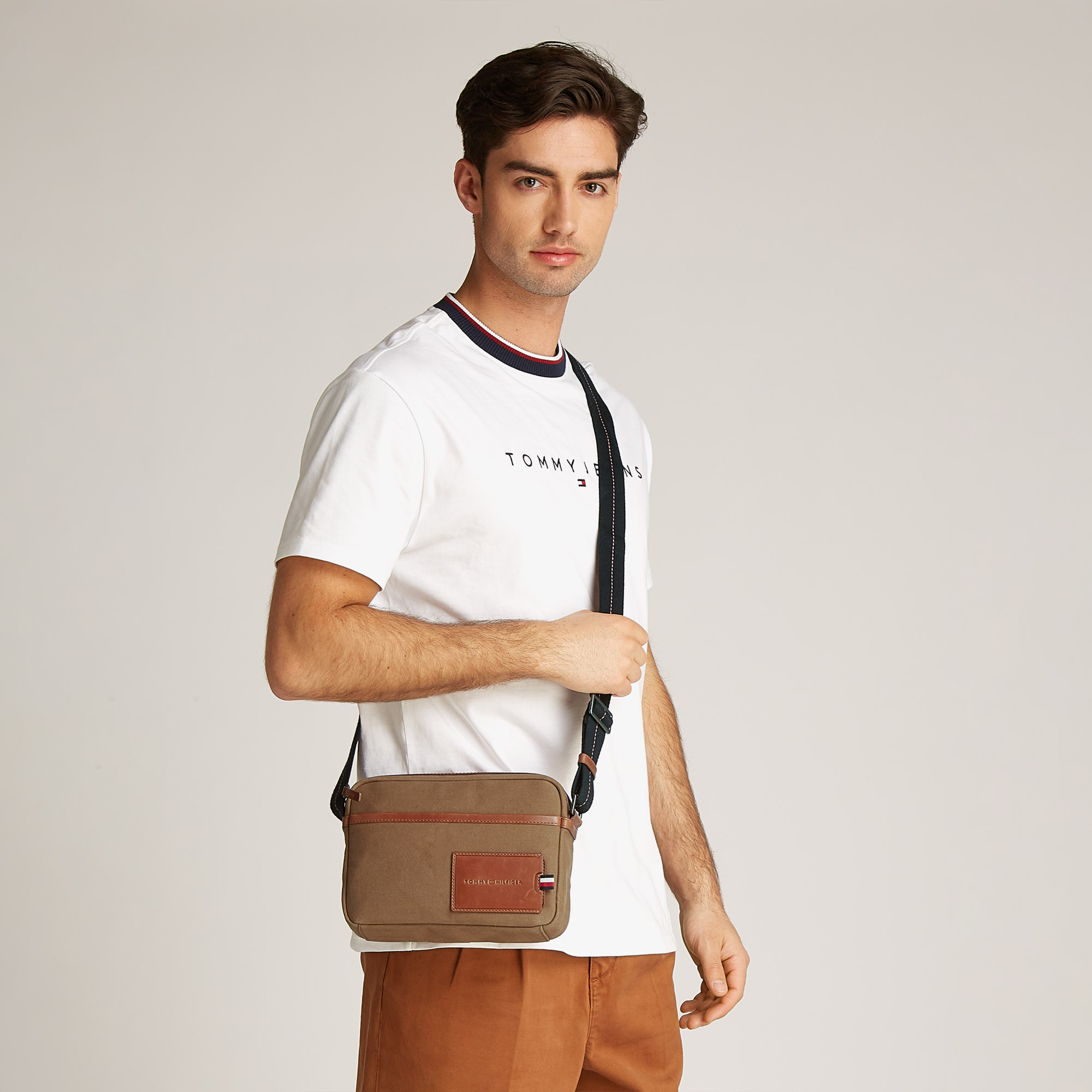 Tommy Hilfiger Erkek Kahverengi Çanta
