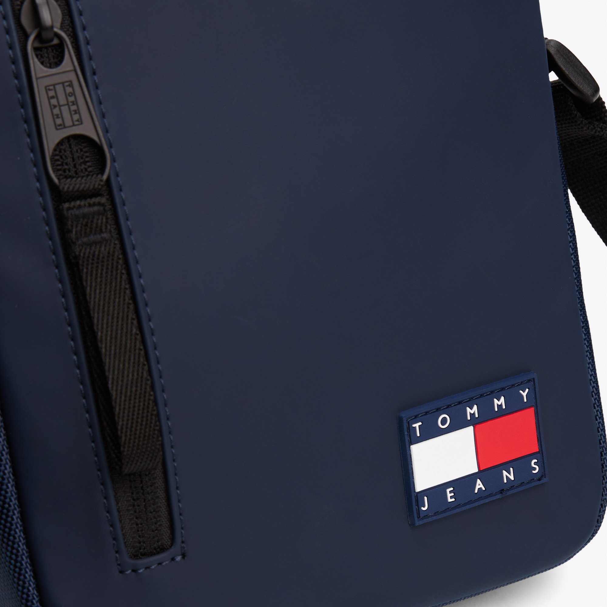 Tommy Jeans Elevated Reporter Erkek Lacivert Çapraz Çanta