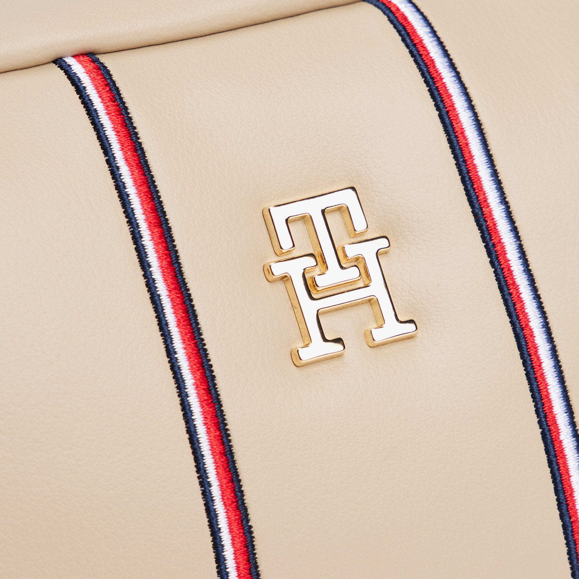 Tommy Hilfiger Popette Soft Corp Kadın Bej Çapraz Çanta