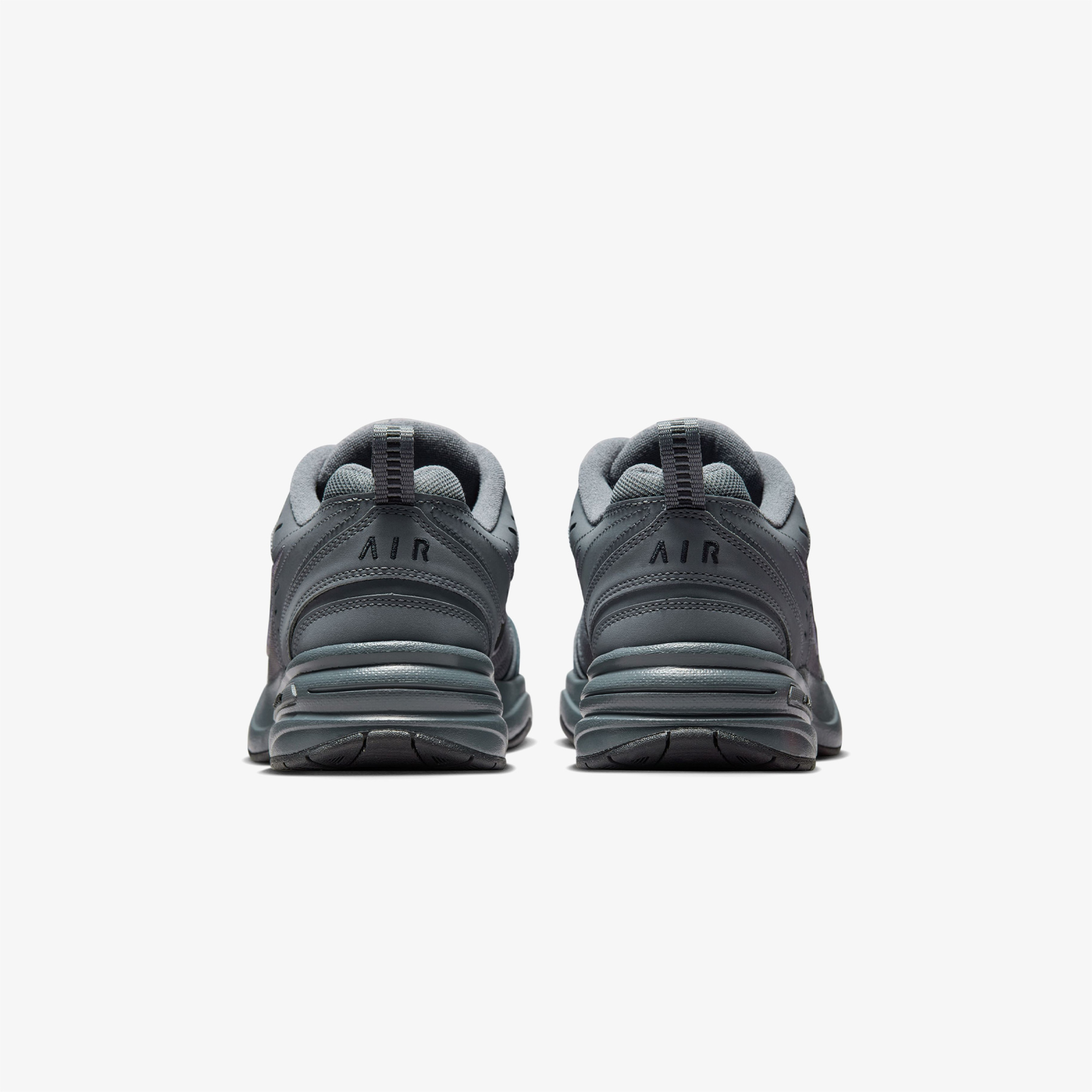 Nike Air Monarch IV Erkek Gri Spor Ayakkabı