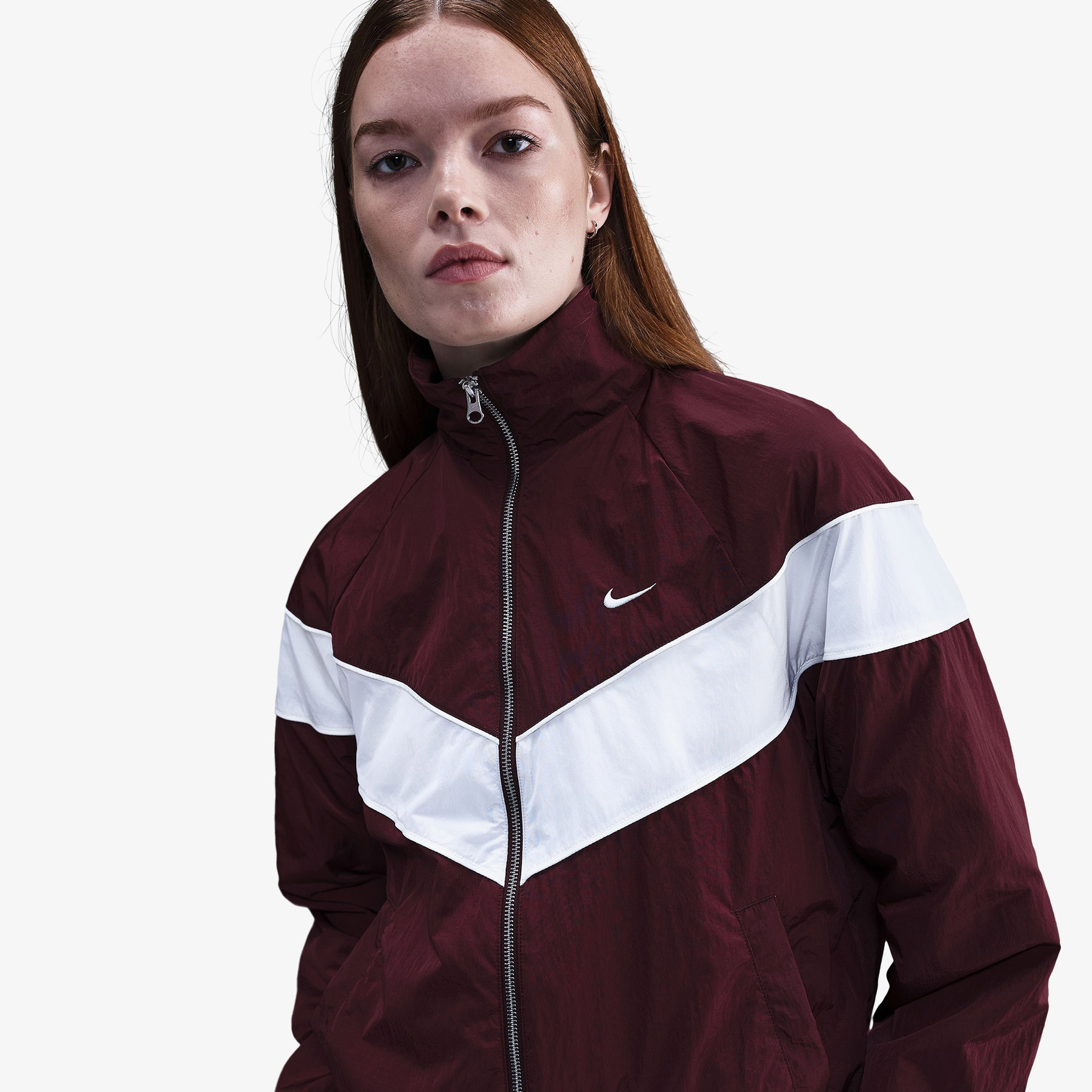 Nike Sportswear Windrunner Woven Kadın Bordo Ceket