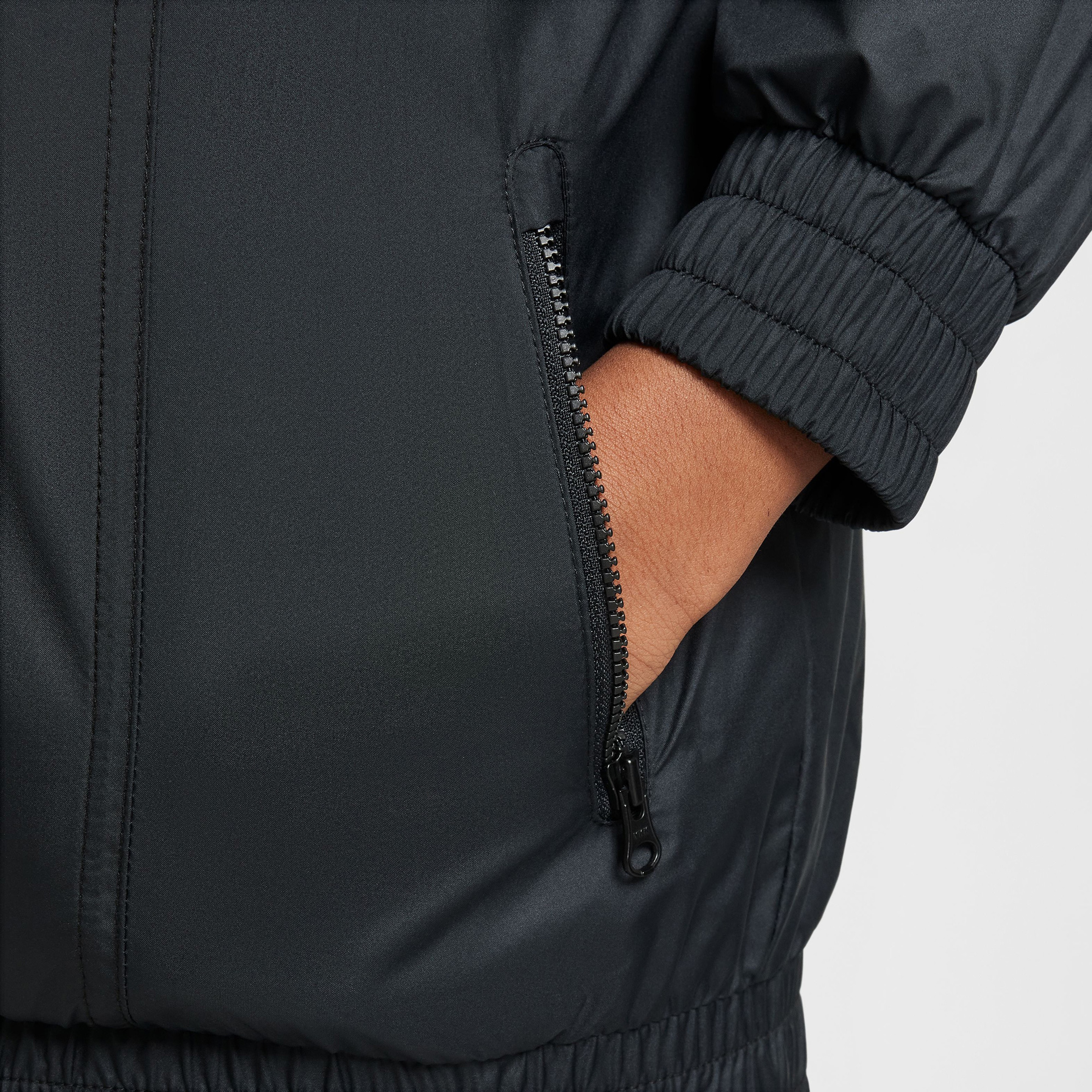 Nike Sportswear Windrunner Çocuk Siyah Yağmurluk