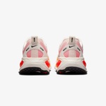 Nike Vomero 18 Kadın Turuncu Koşu Ayakkabısı