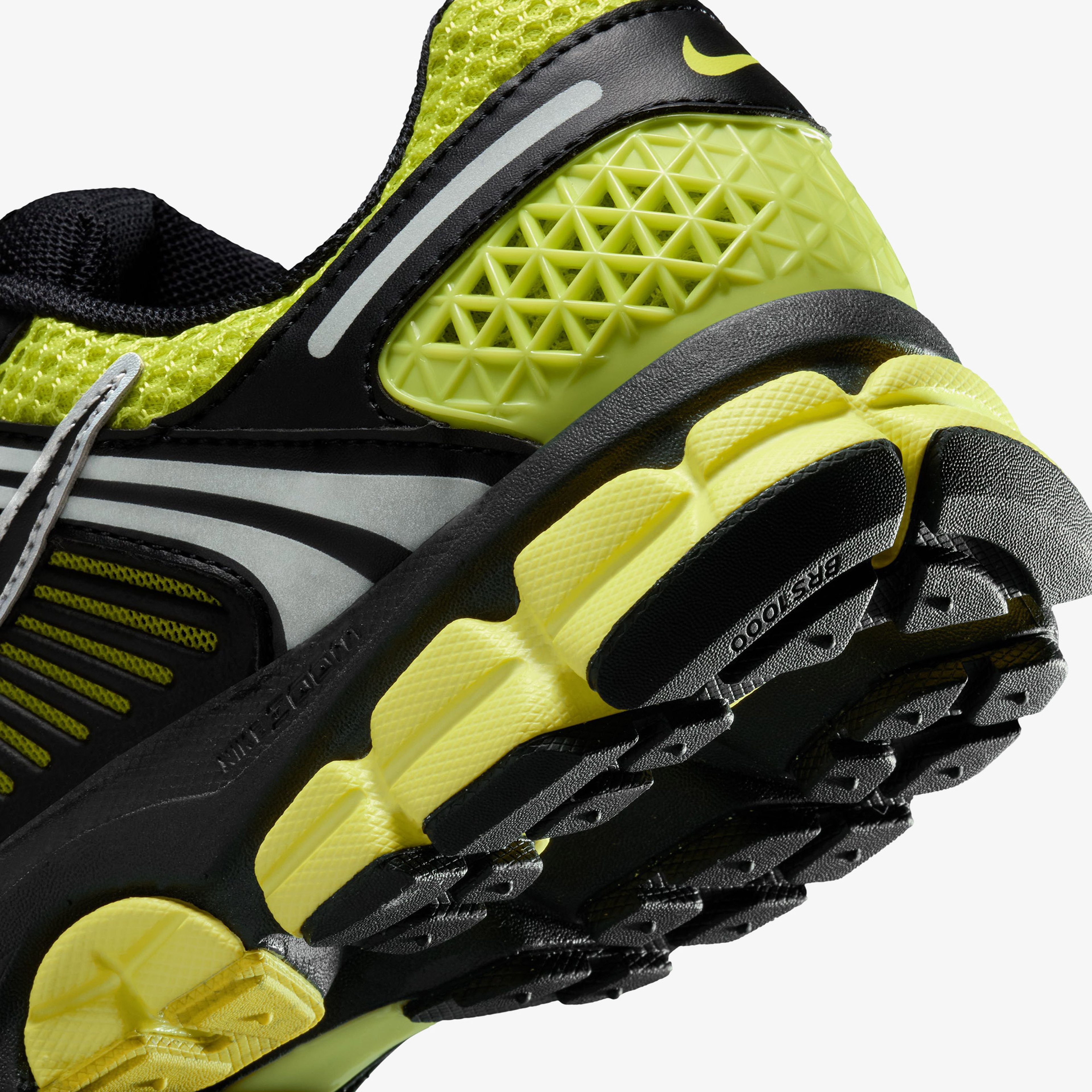Nike Zoom Vomero 5 Kadın Siyah Spor Ayakkabı