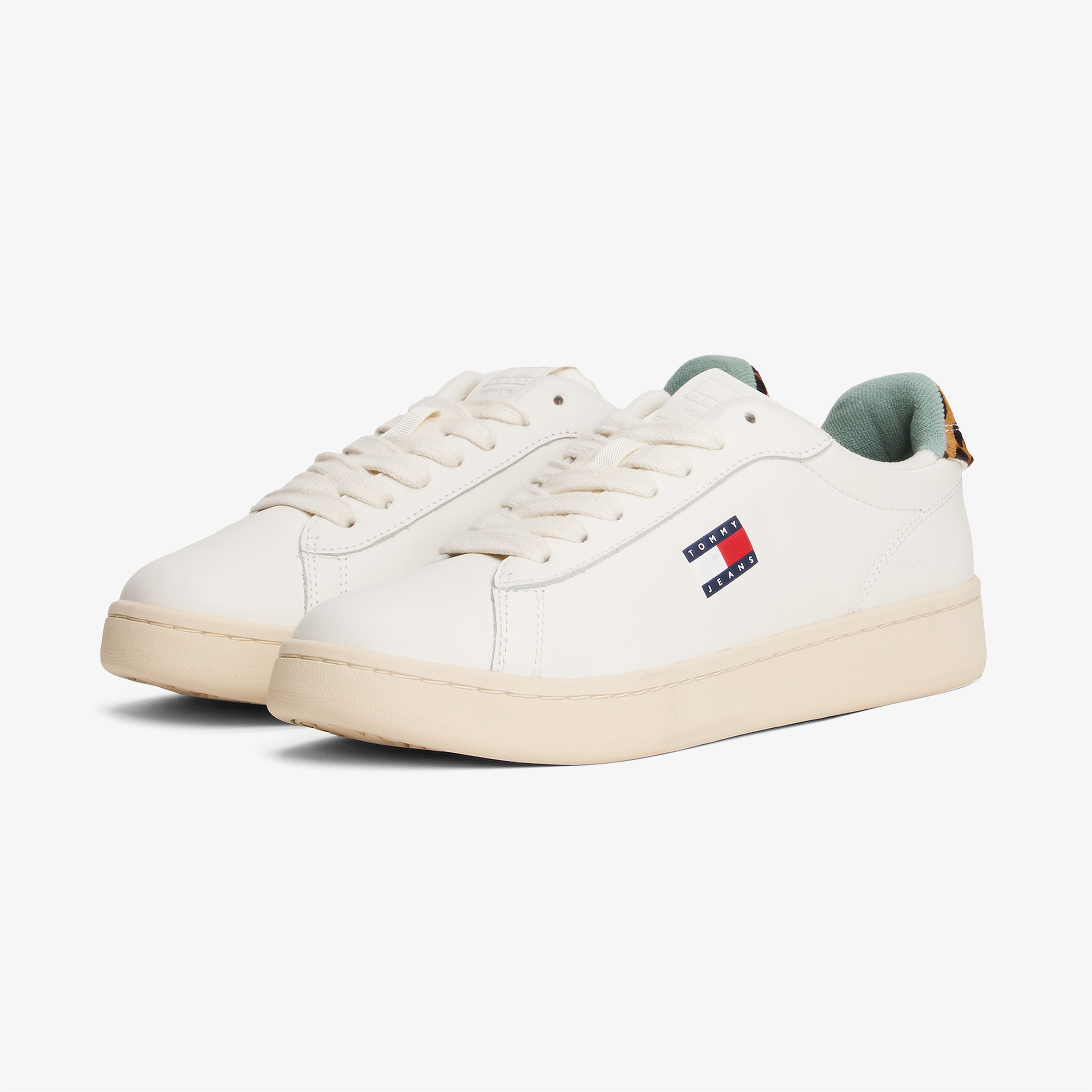 Tommy Hilfiger Archive '98 Leopard Kadın Beyaz Sneaker