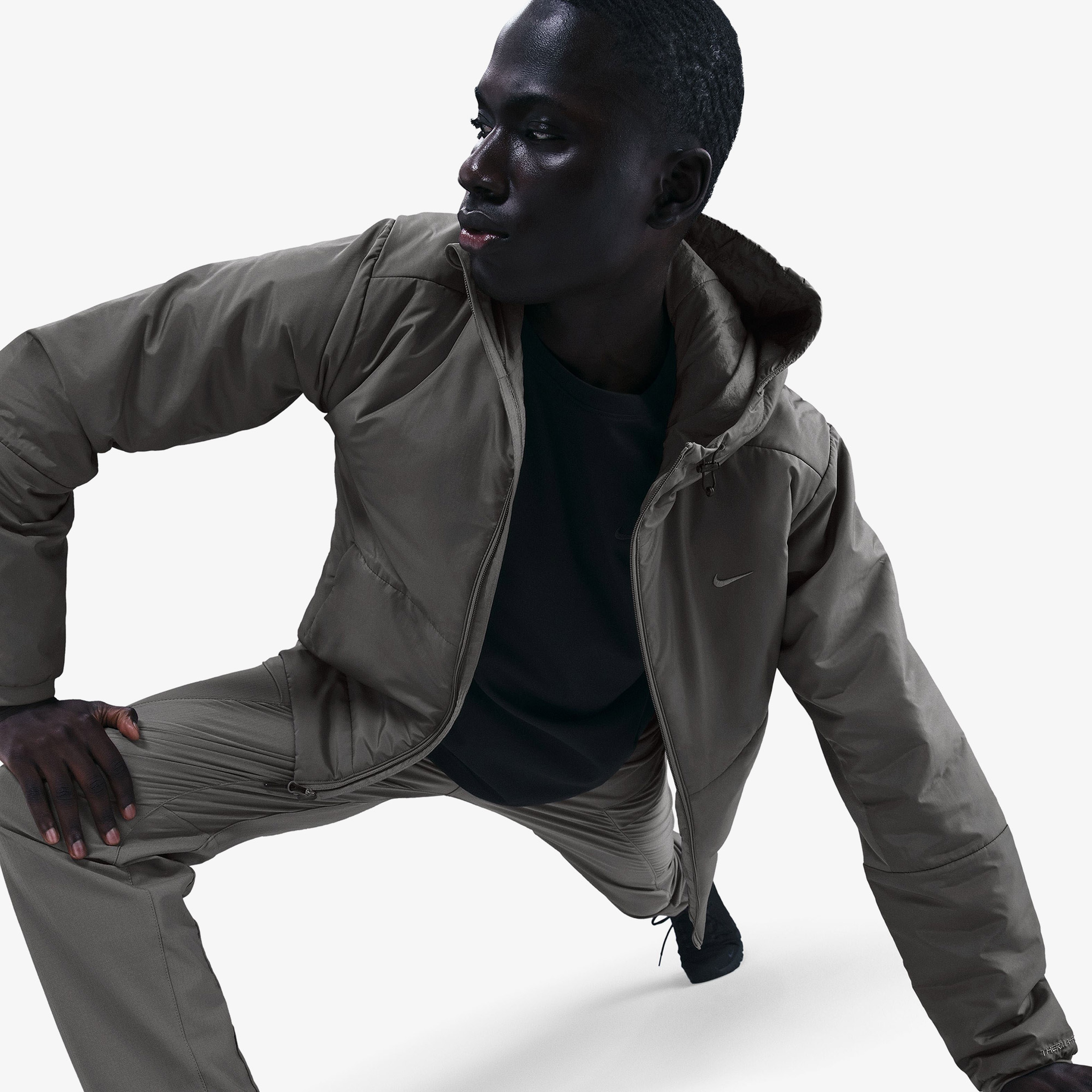 Nike Unlimited Therma-Fit Erkek Gri Mont