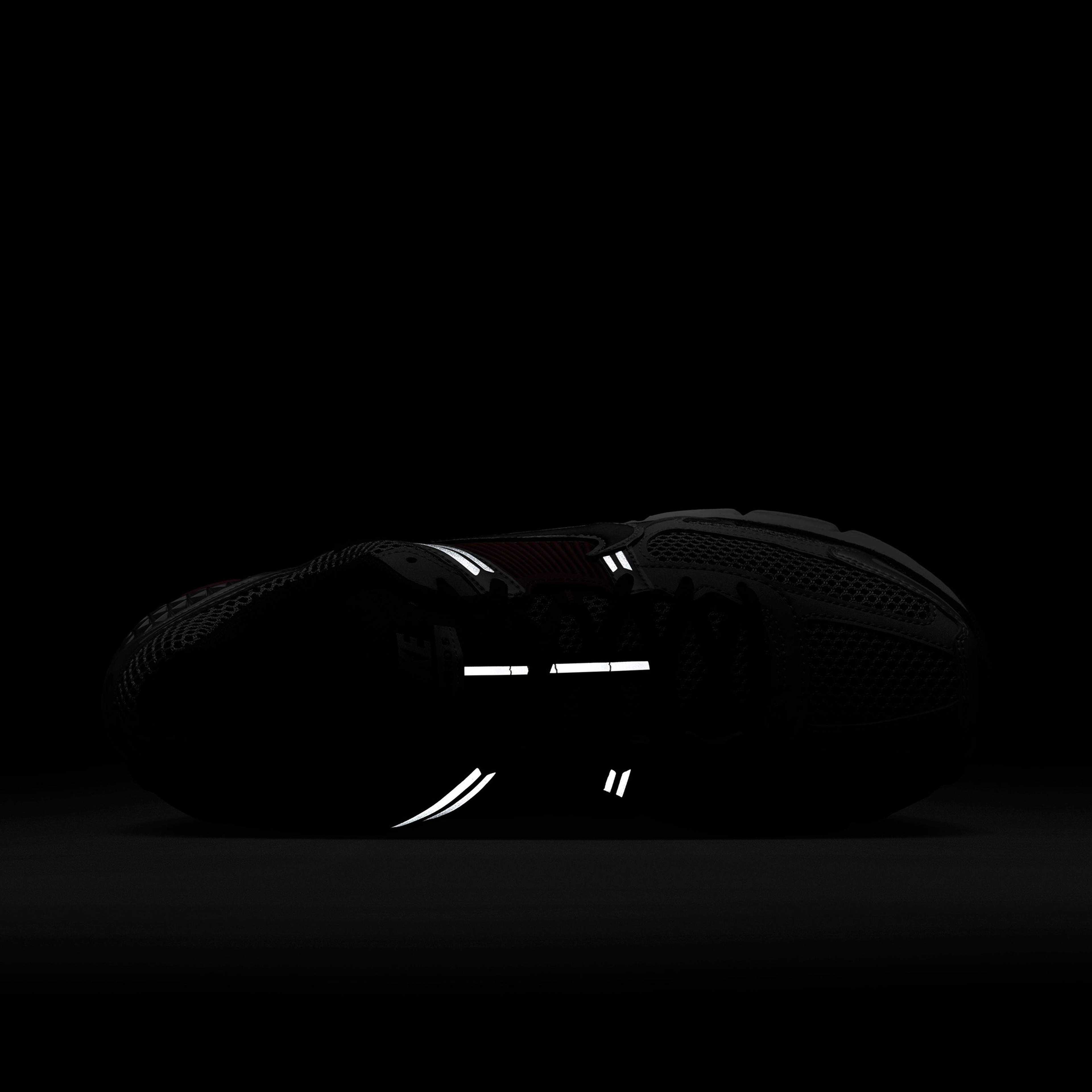 Nike Zoom Vomero 5 Erkek Gri Spor Ayakkabı