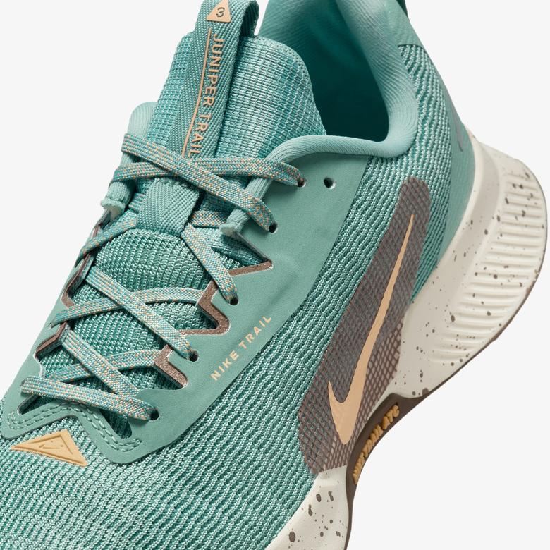 Nike Juniper Trail 3 Kadın Yeşil Koşu Ayakkabısı