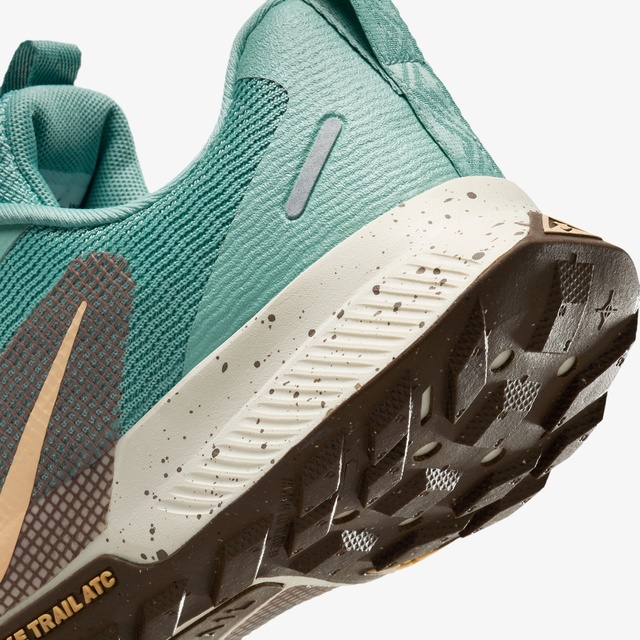 Nike Yeşil Nike Juniper Trail 3 Kadın Koşu Ayakkabısı