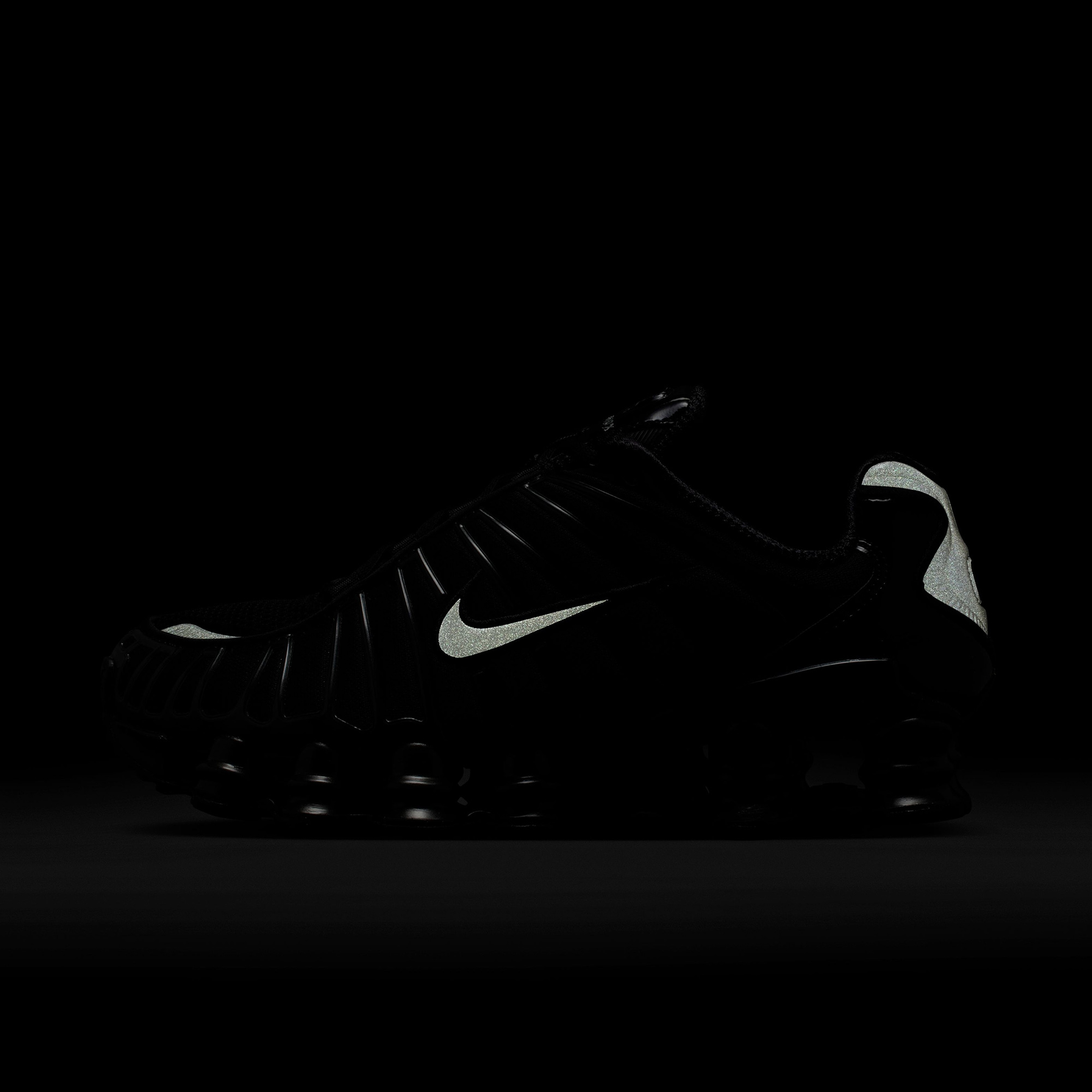 Nike Shox TL Kadın Siyah Spor Ayakkabı