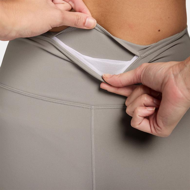 Nike Dri-FIT One Kadın Gri Antrenman Taytı