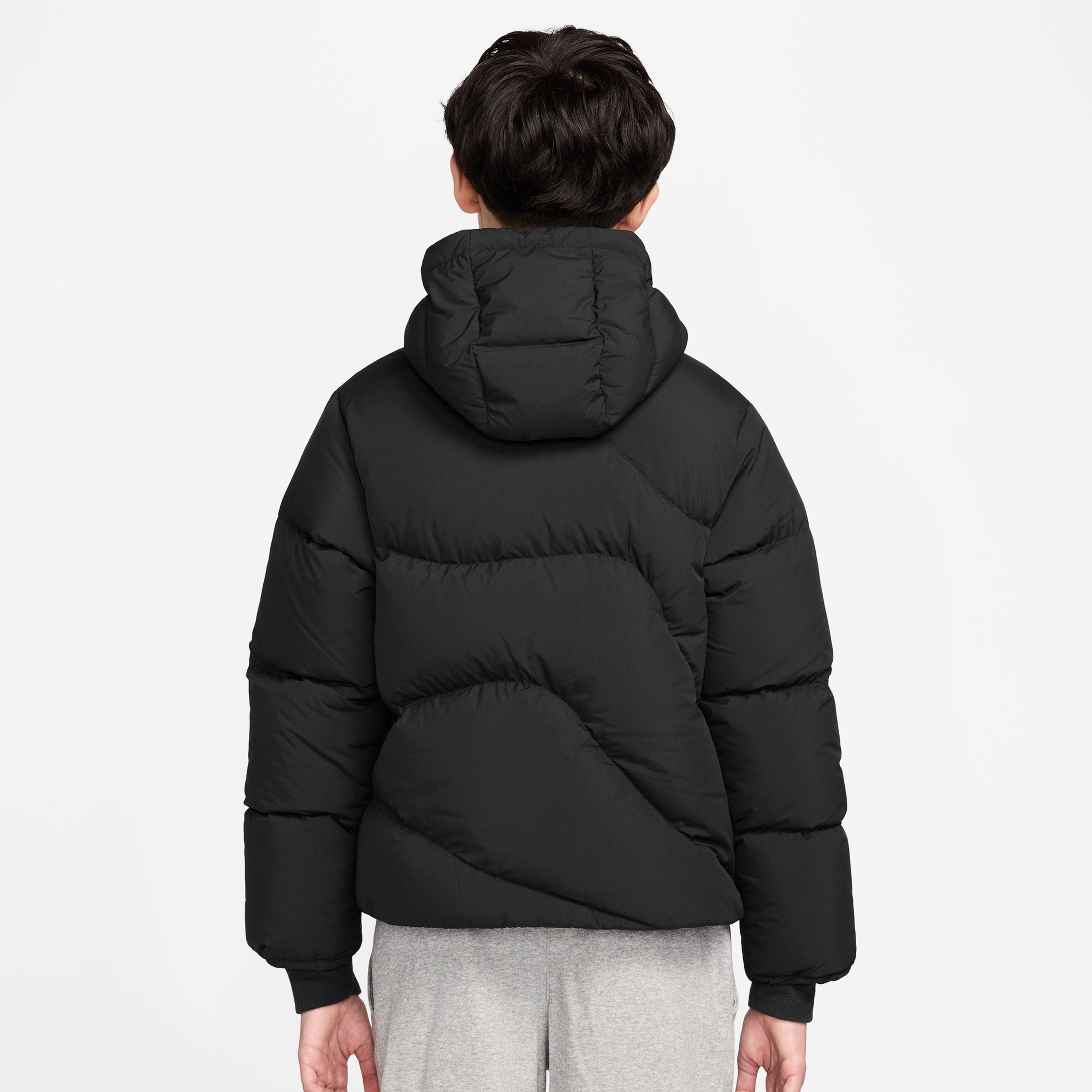 Nike Sportswear Therma-Fit Swoosh Çocuk Siyah Mont