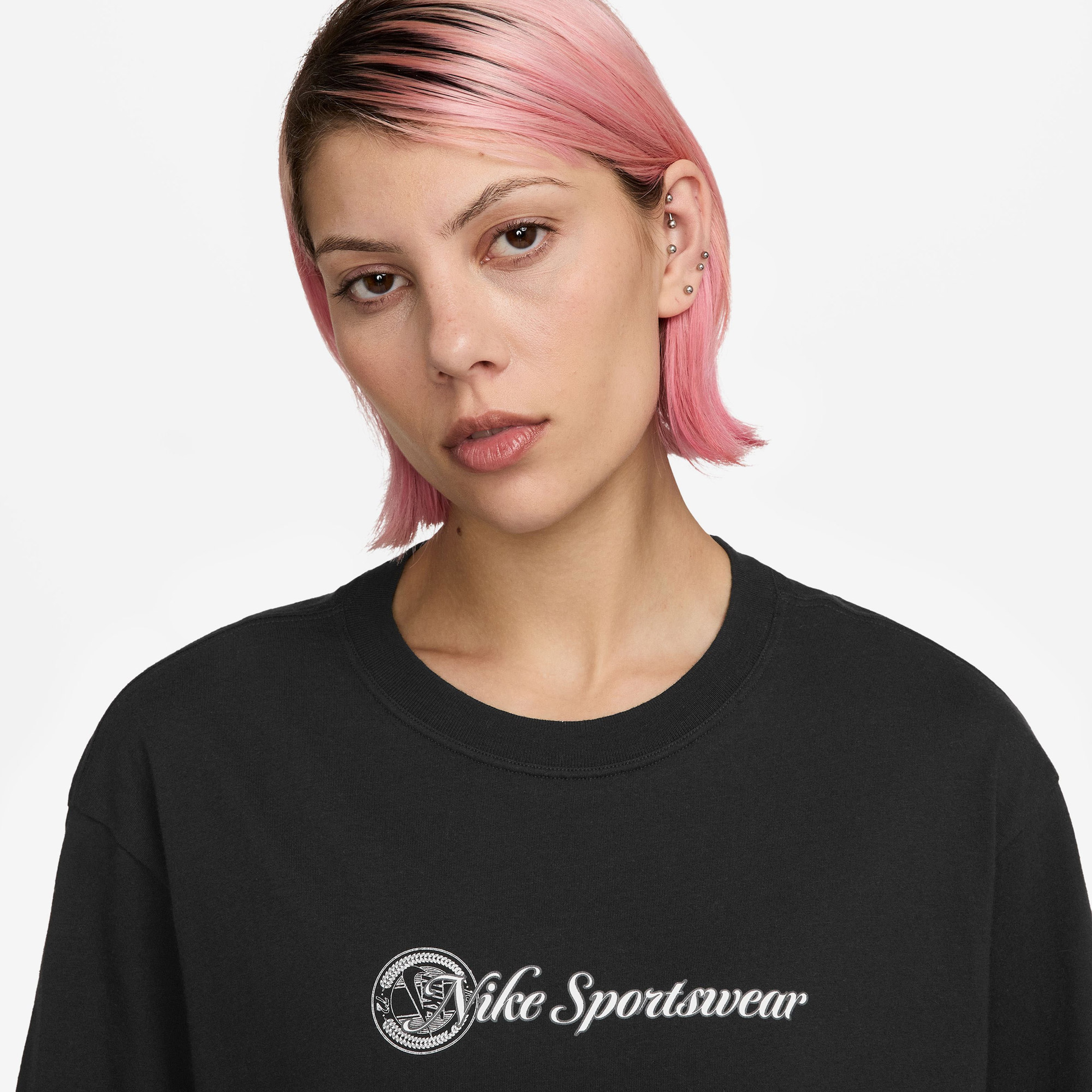 Nike Sportswear Club Kadın Siyah T-Shirt