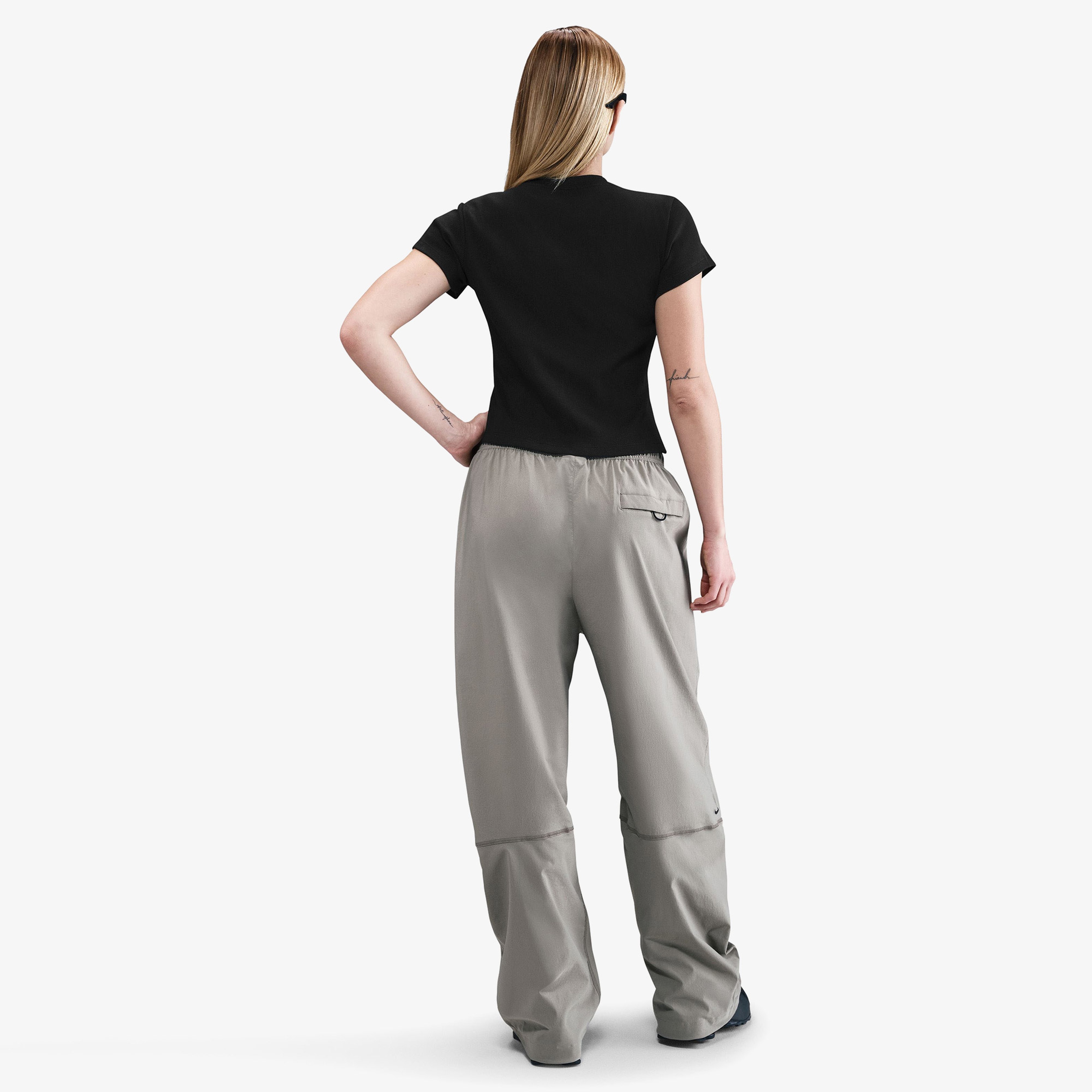 Nike Sportswear Ribbed Kadın Siyah T-Shirt