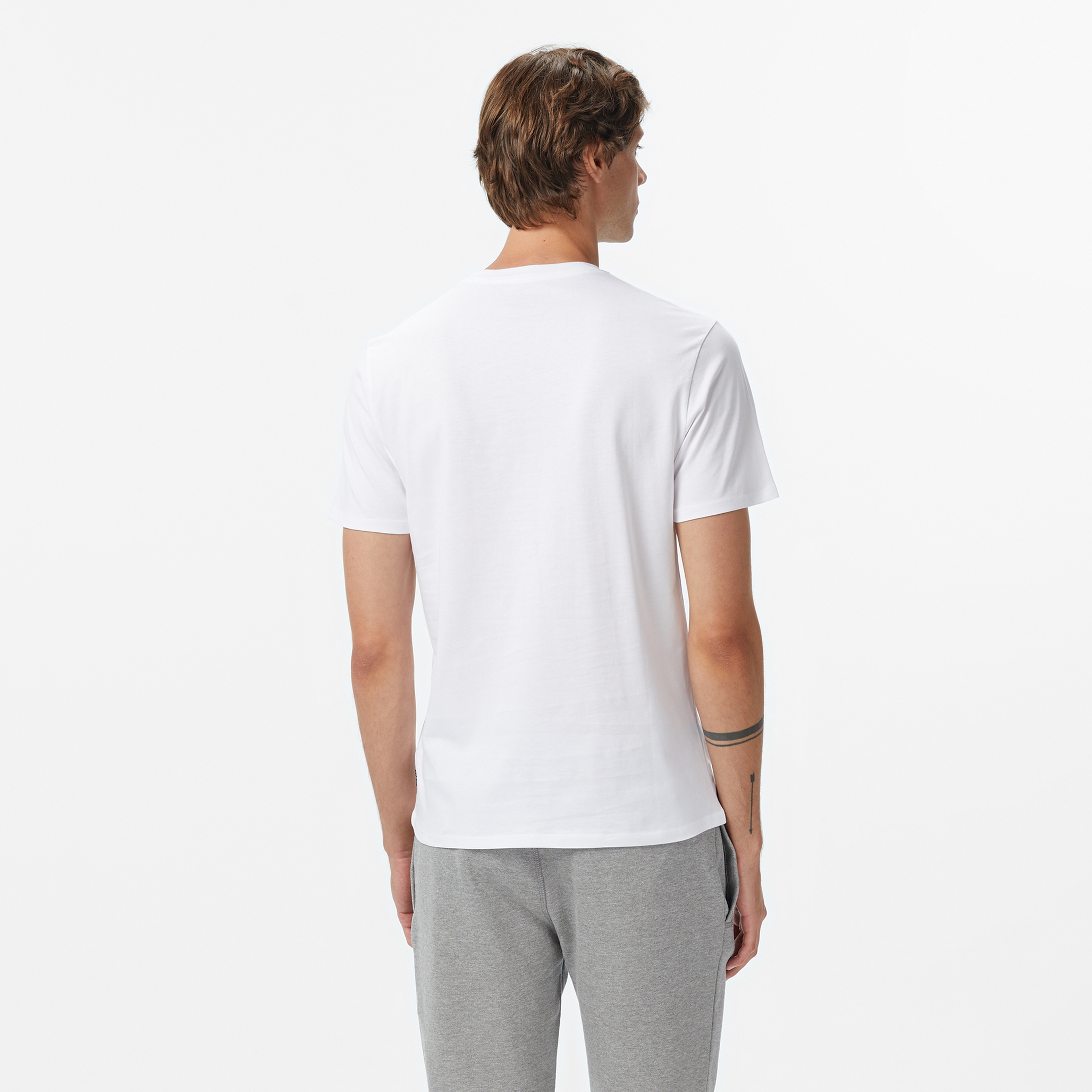 Guess Embosse Regular Fit Erkek Beyaz T-Shirt