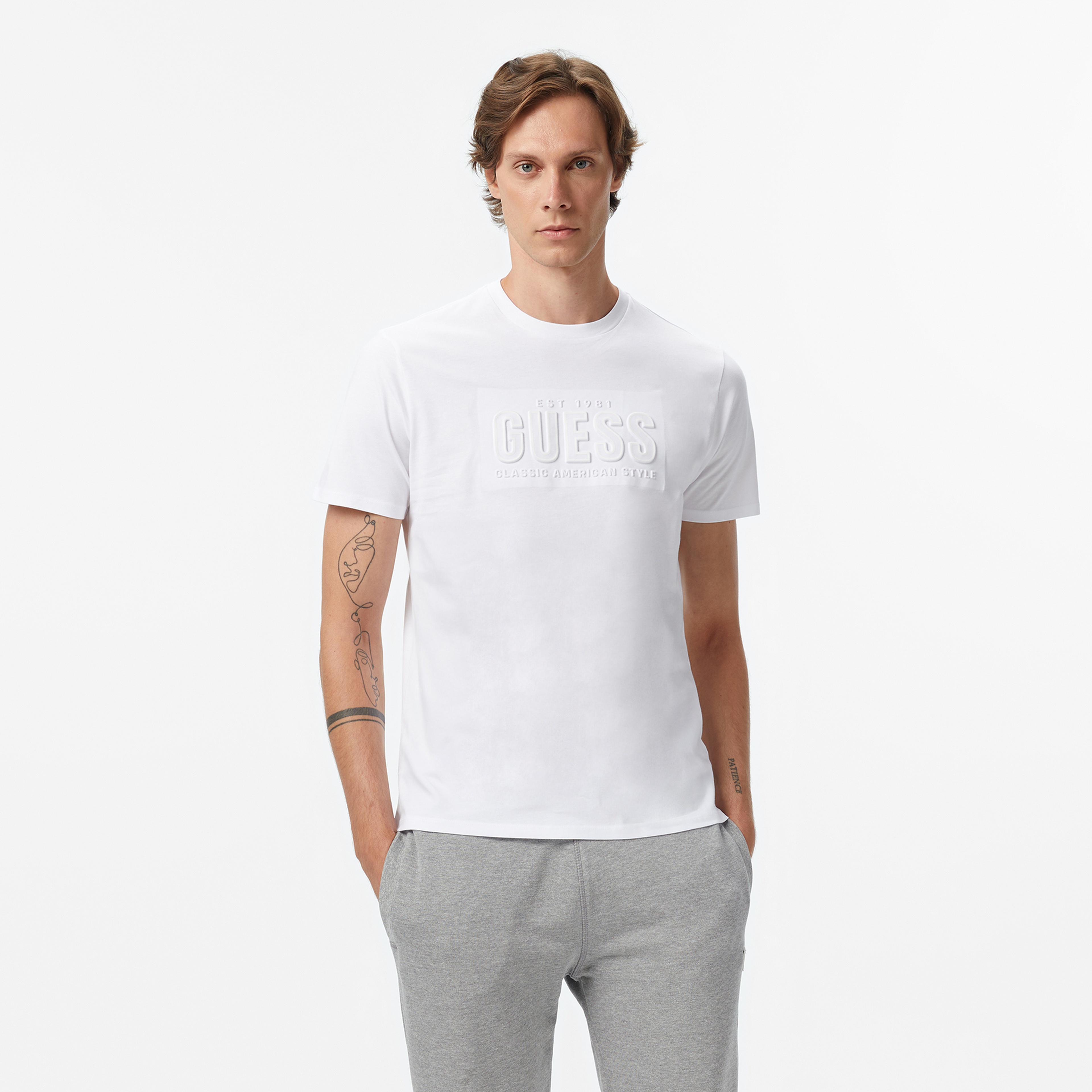 Guess Embosse Regular Fit Erkek Beyaz T-Shirt