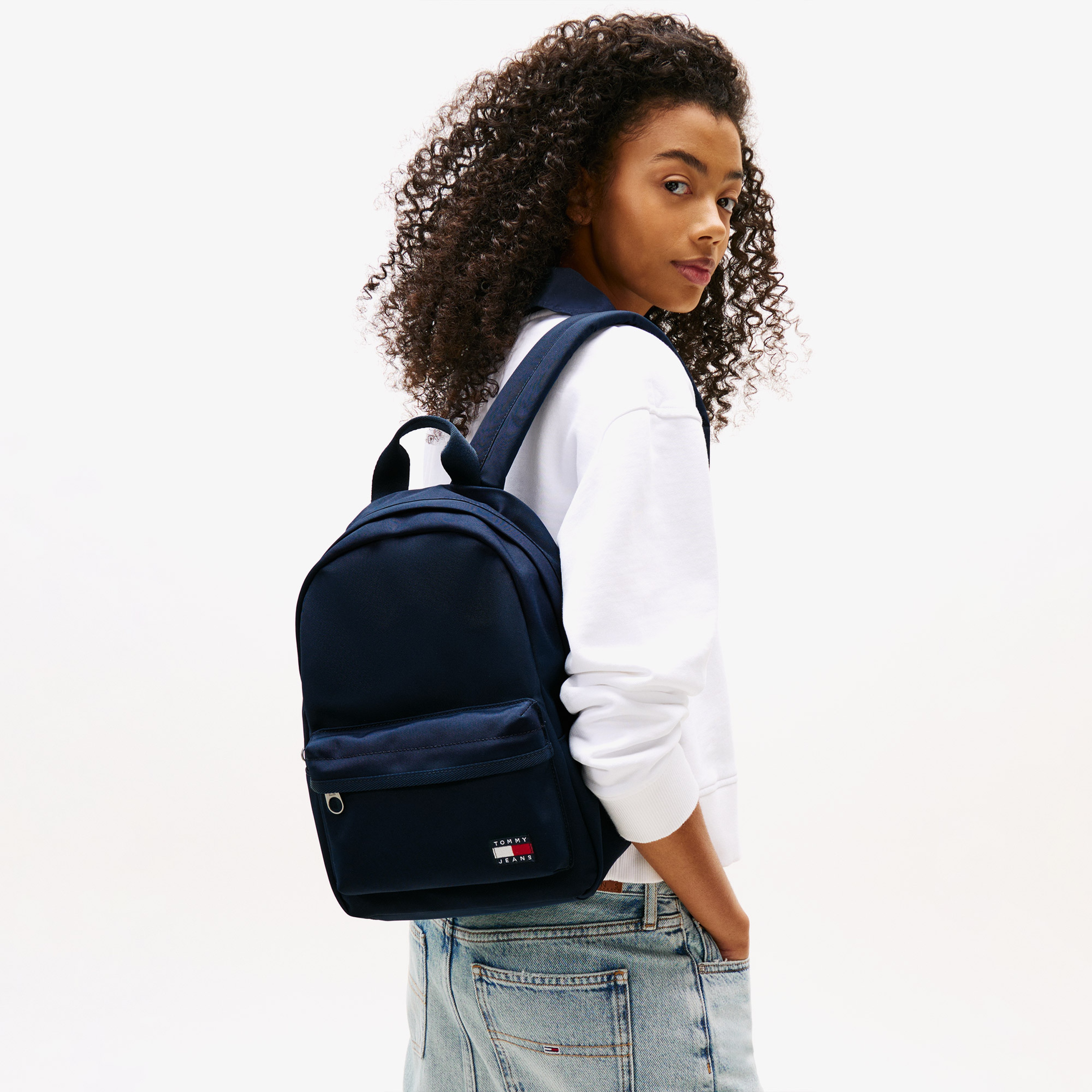 Tommy Jeans Essentials Daily Kadın Lacivert Sırt Çantası