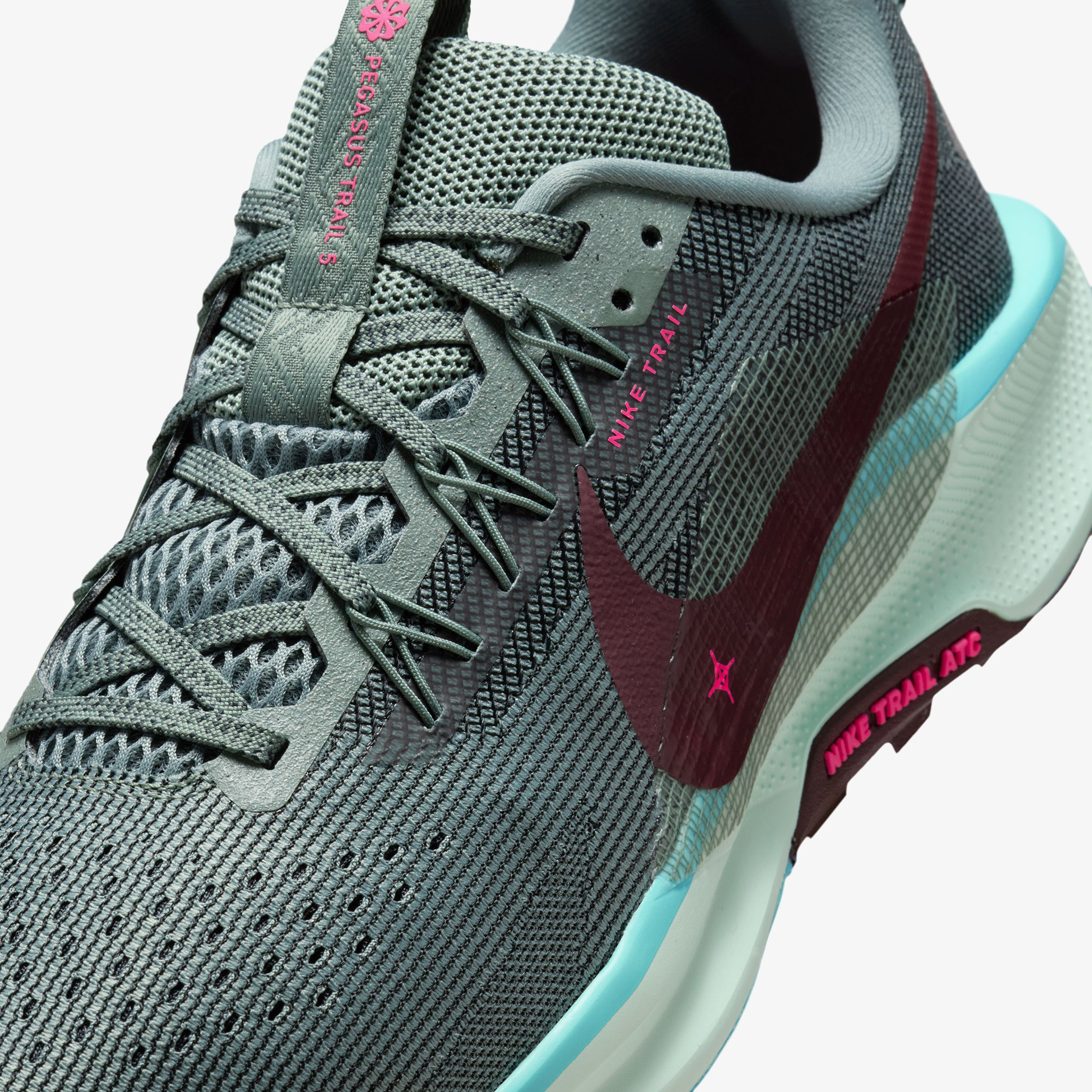 Nike Reactx Pegasus Trail 5 Erkek Yeşil Koşu Ayakkabısı