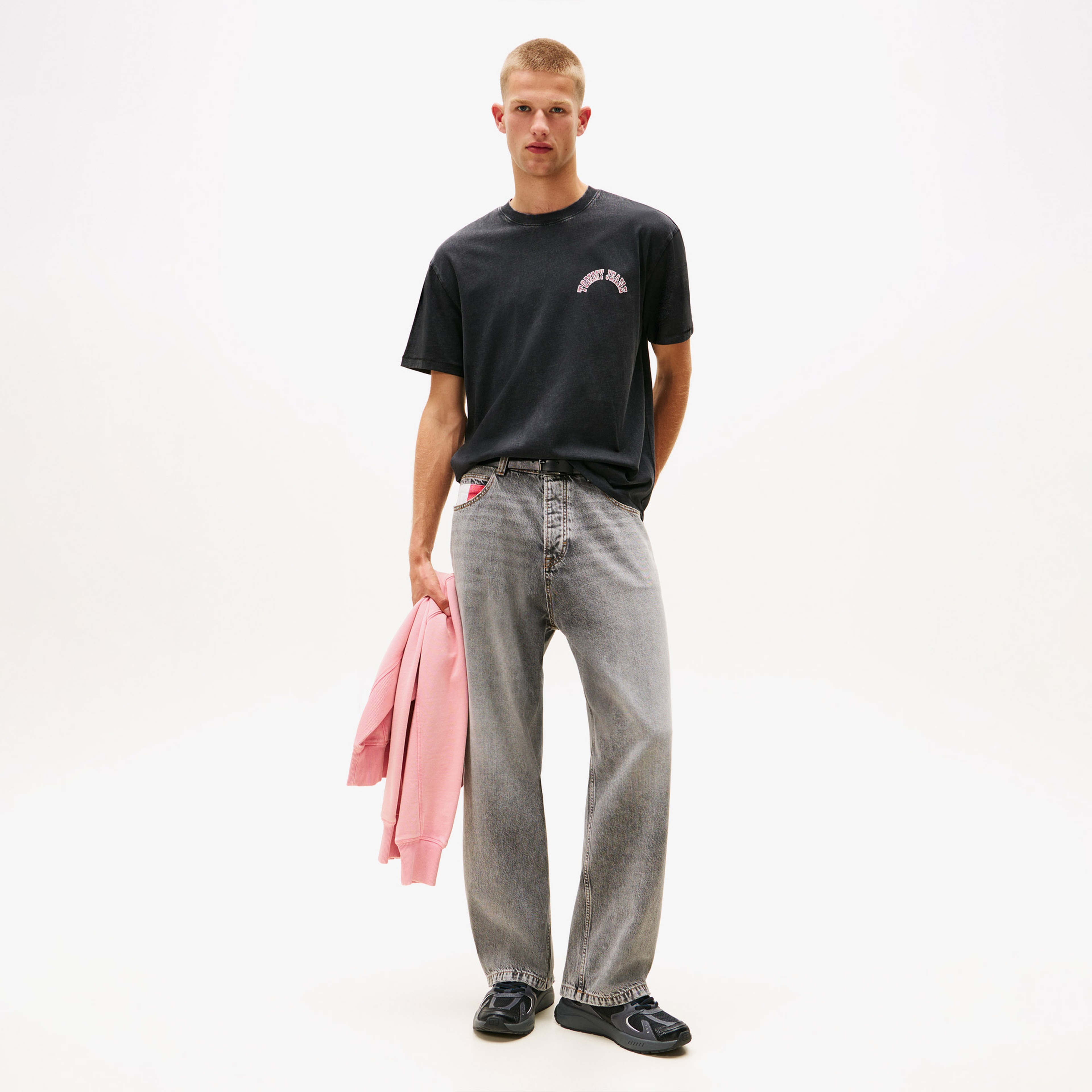 Tommy Jeans Relax Novelty Erkek Siyah T-Shirt