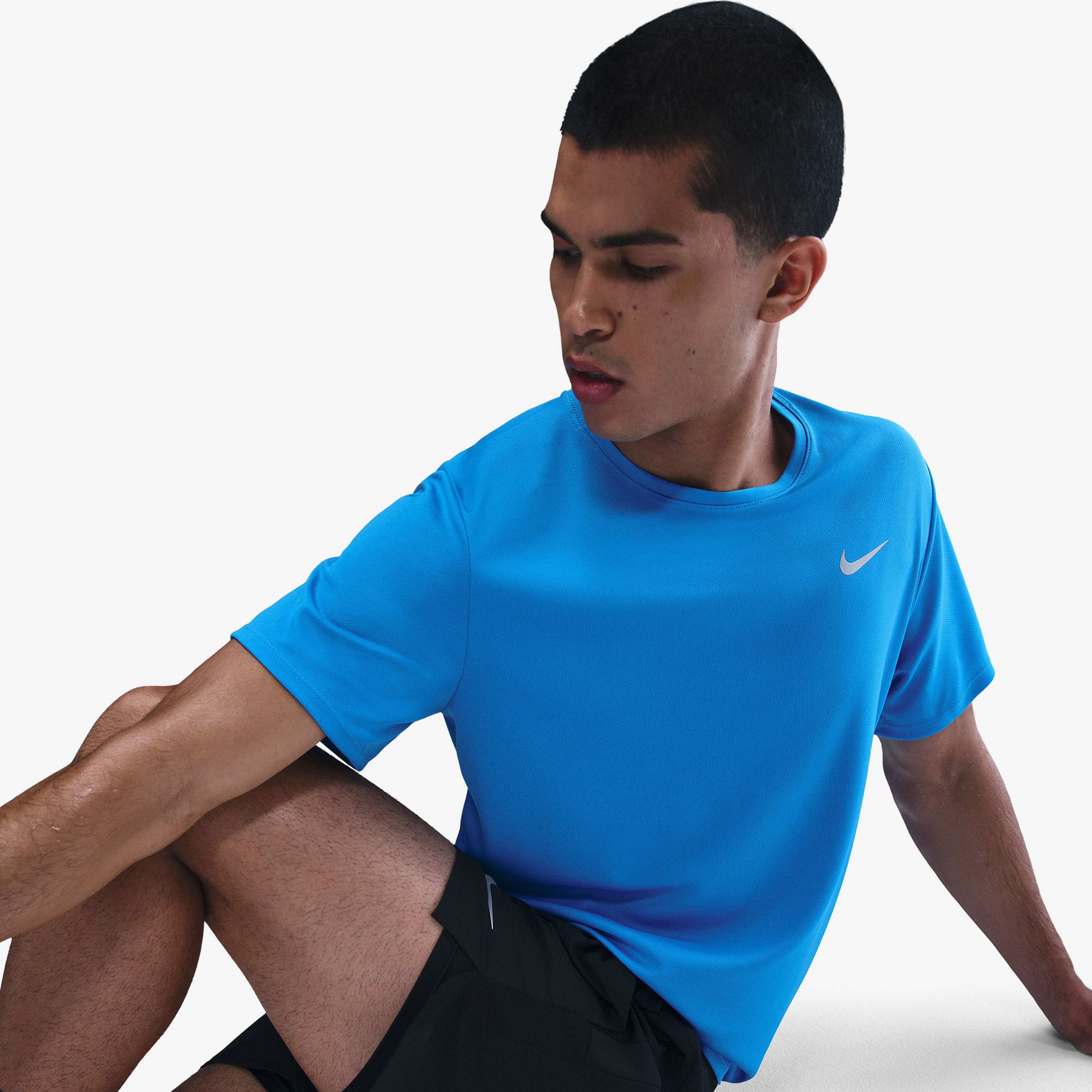 Nike Dri-Fit Miler Erkek Mavi T-Shirt