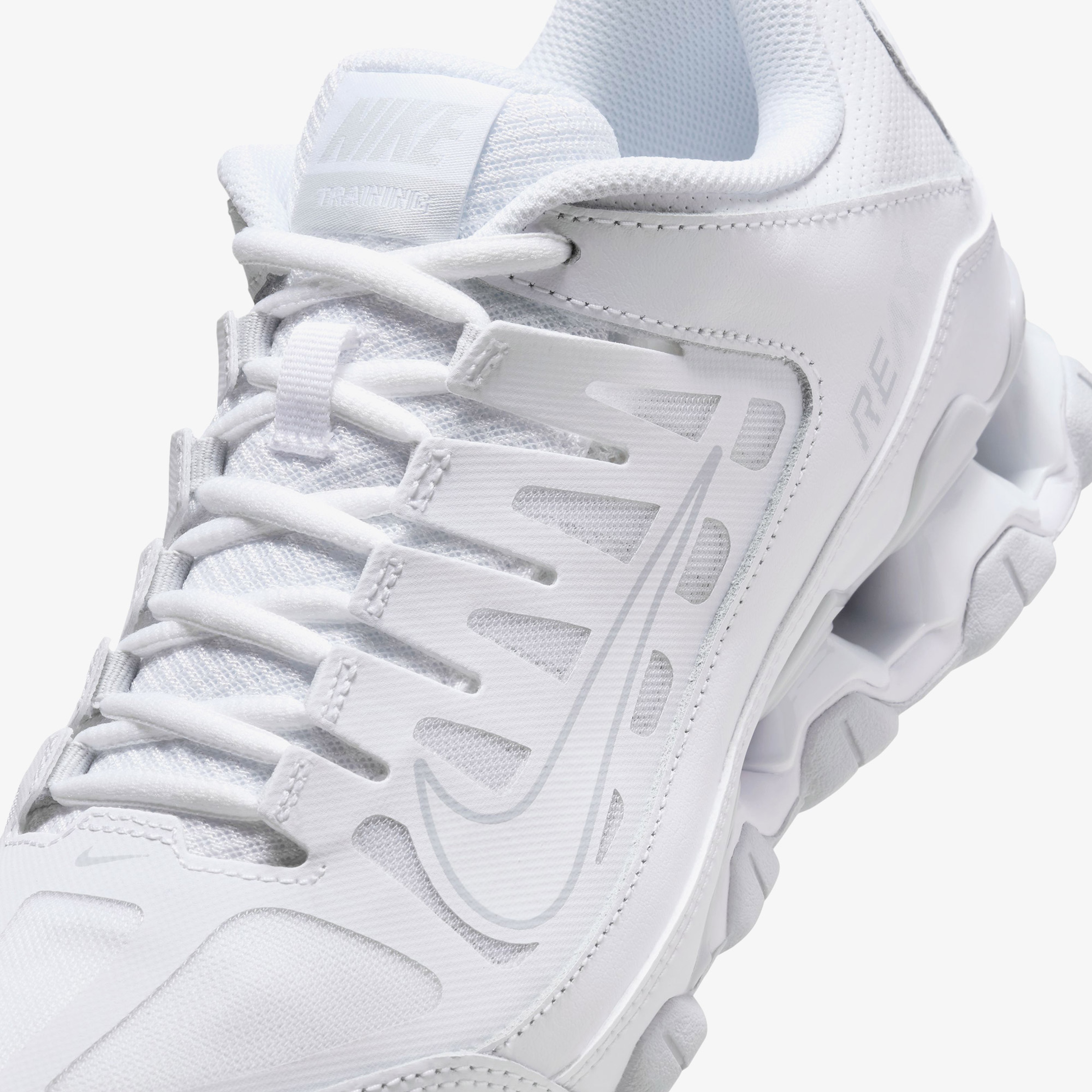 Nike Reax 8 Tr Mesh Kadın Beyaz Spor Ayakkabı