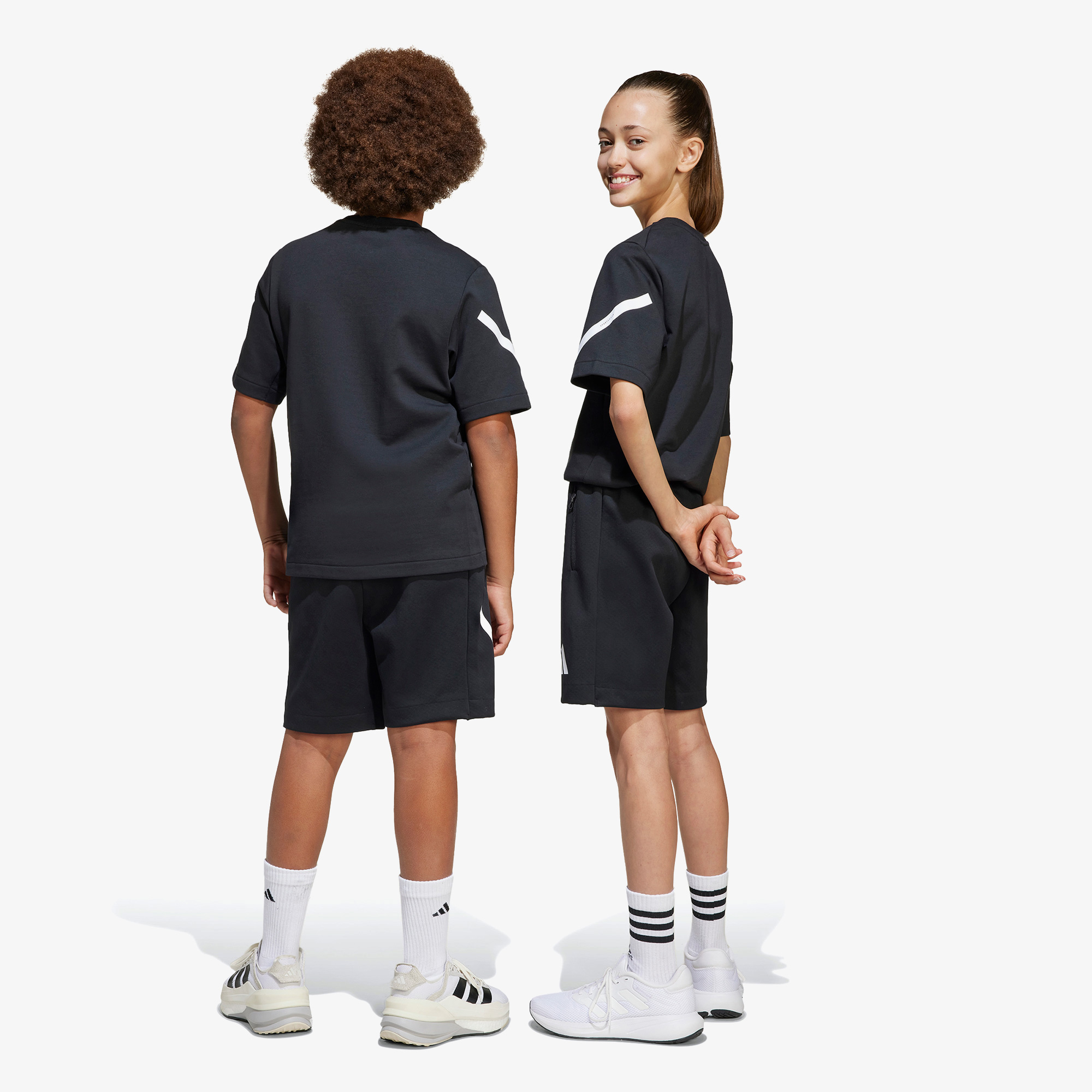 adidas Z.N.E. Genç Çocuk Siyah Şort