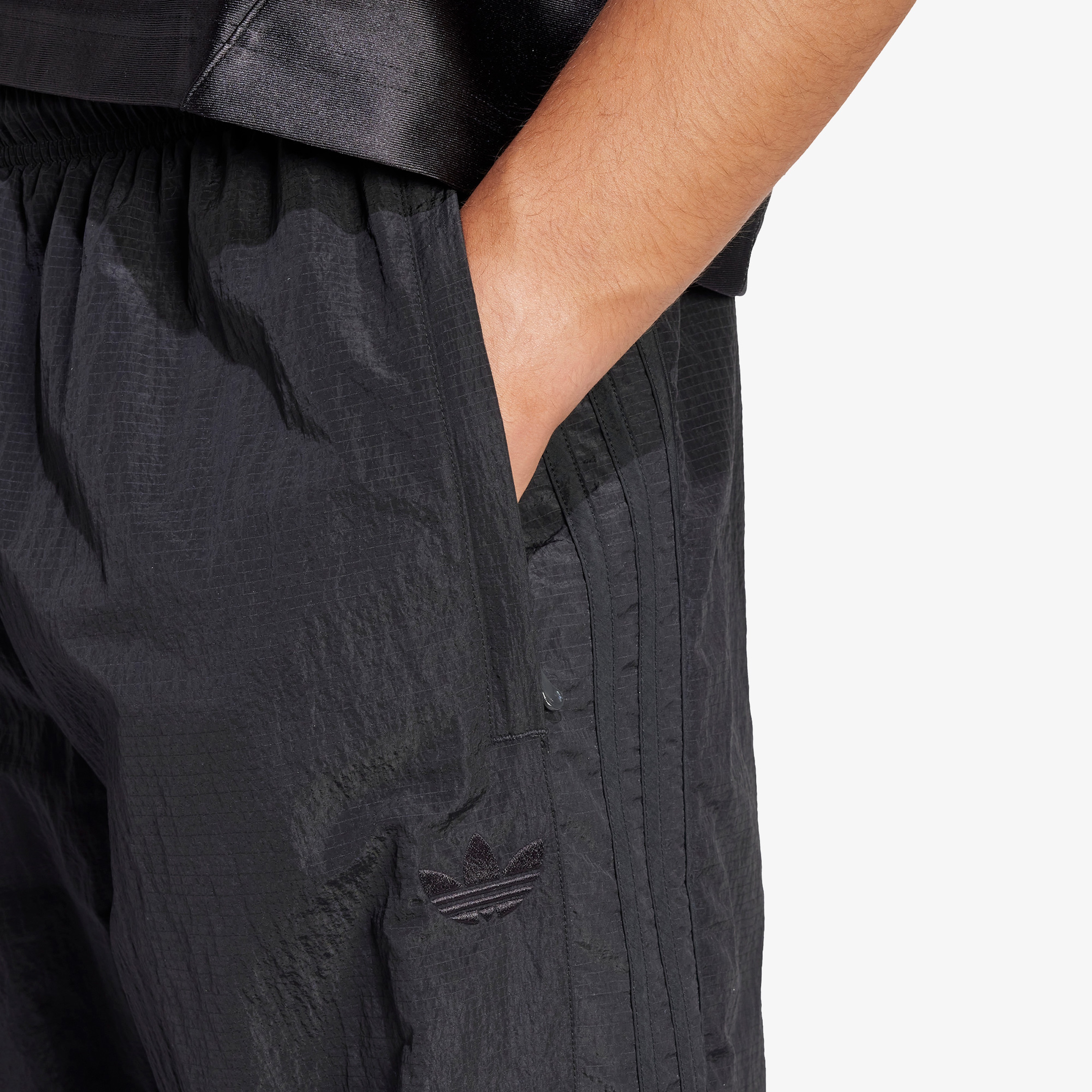 adidas Adicolor 2000S Woven Track Erkek Siyah Eşofman Altı