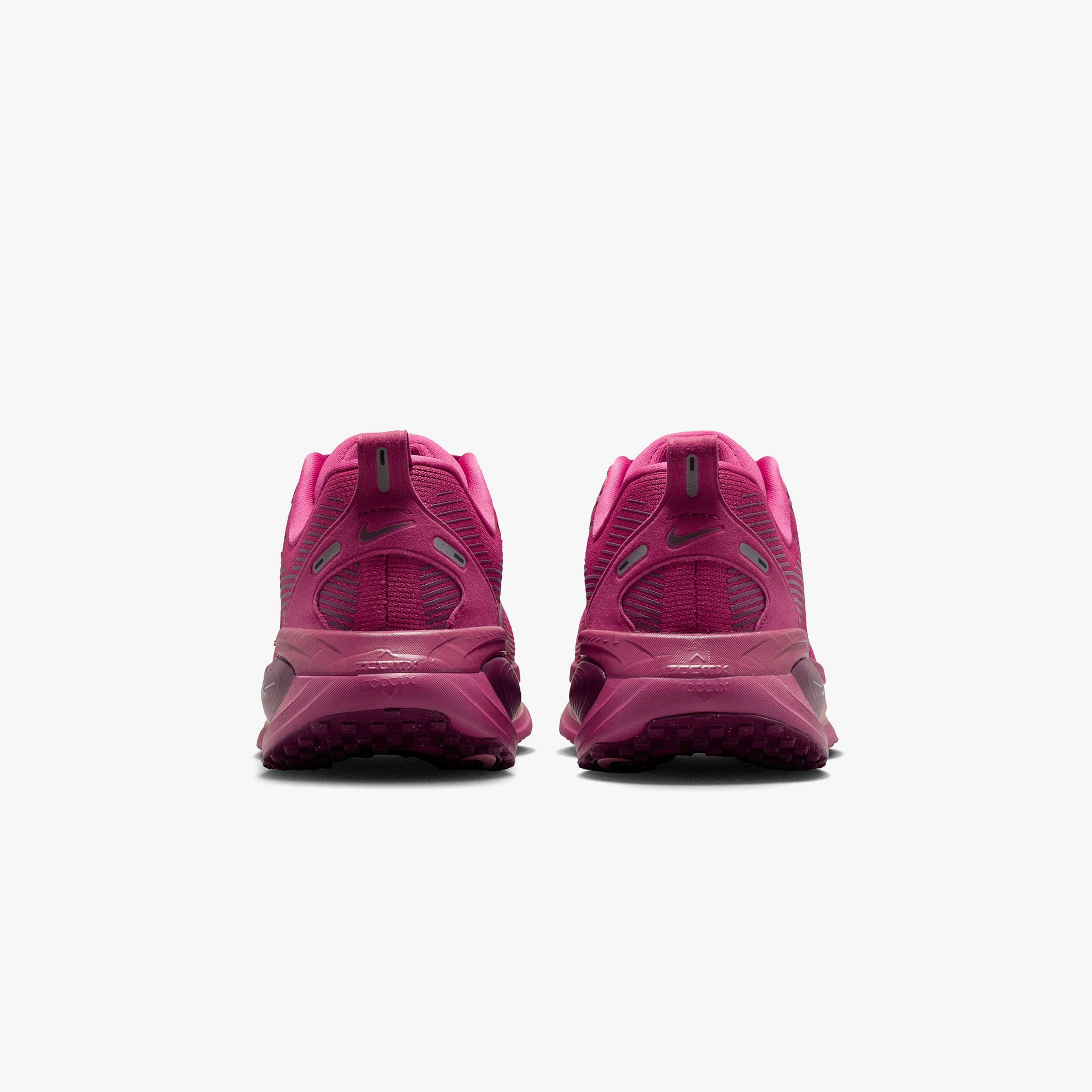 Nike Vomero 18 Kadın Bordo Koşu Ayakkabısı