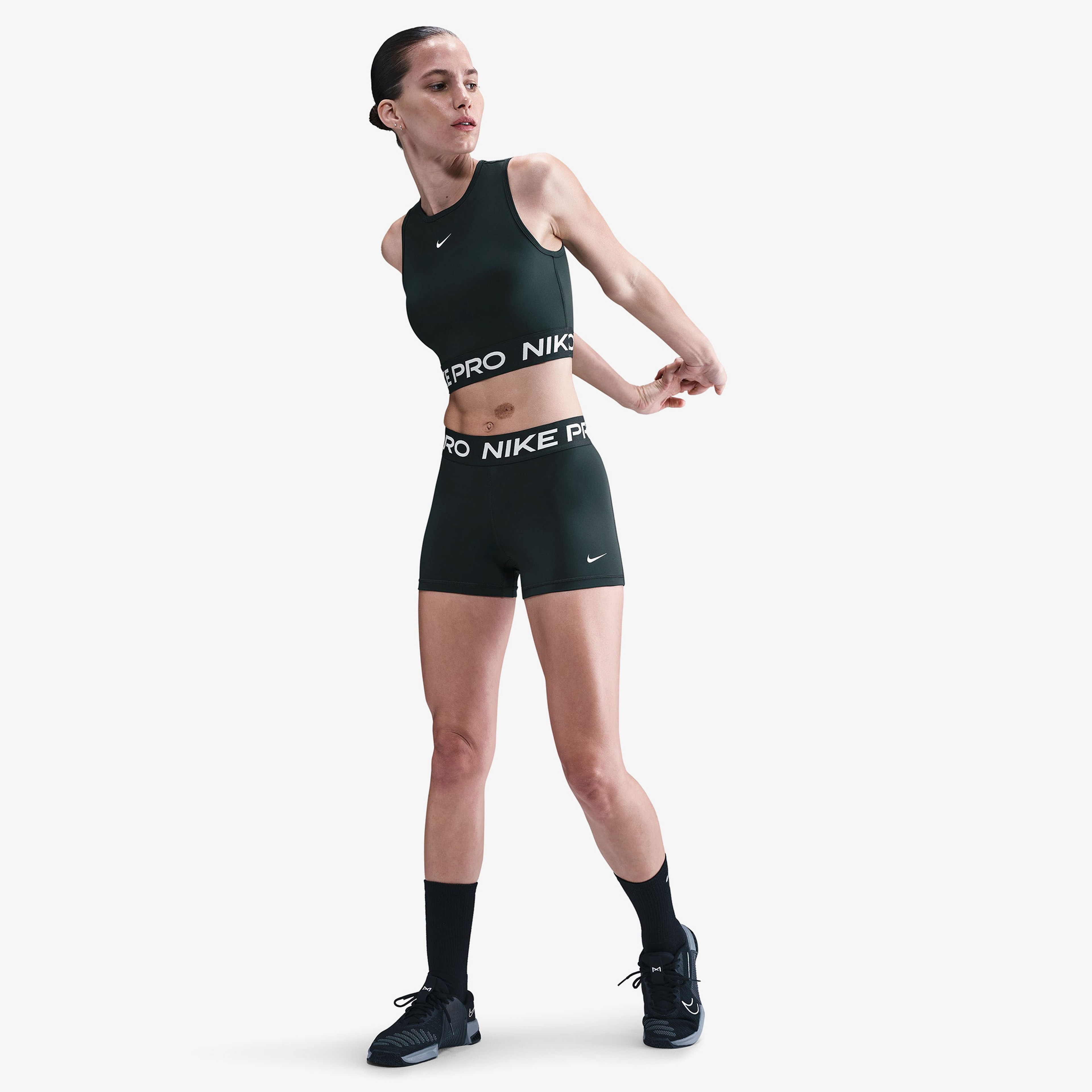 Nike Pro Dri-Fit 365 Kadın Yeşil Crop T-Shirt