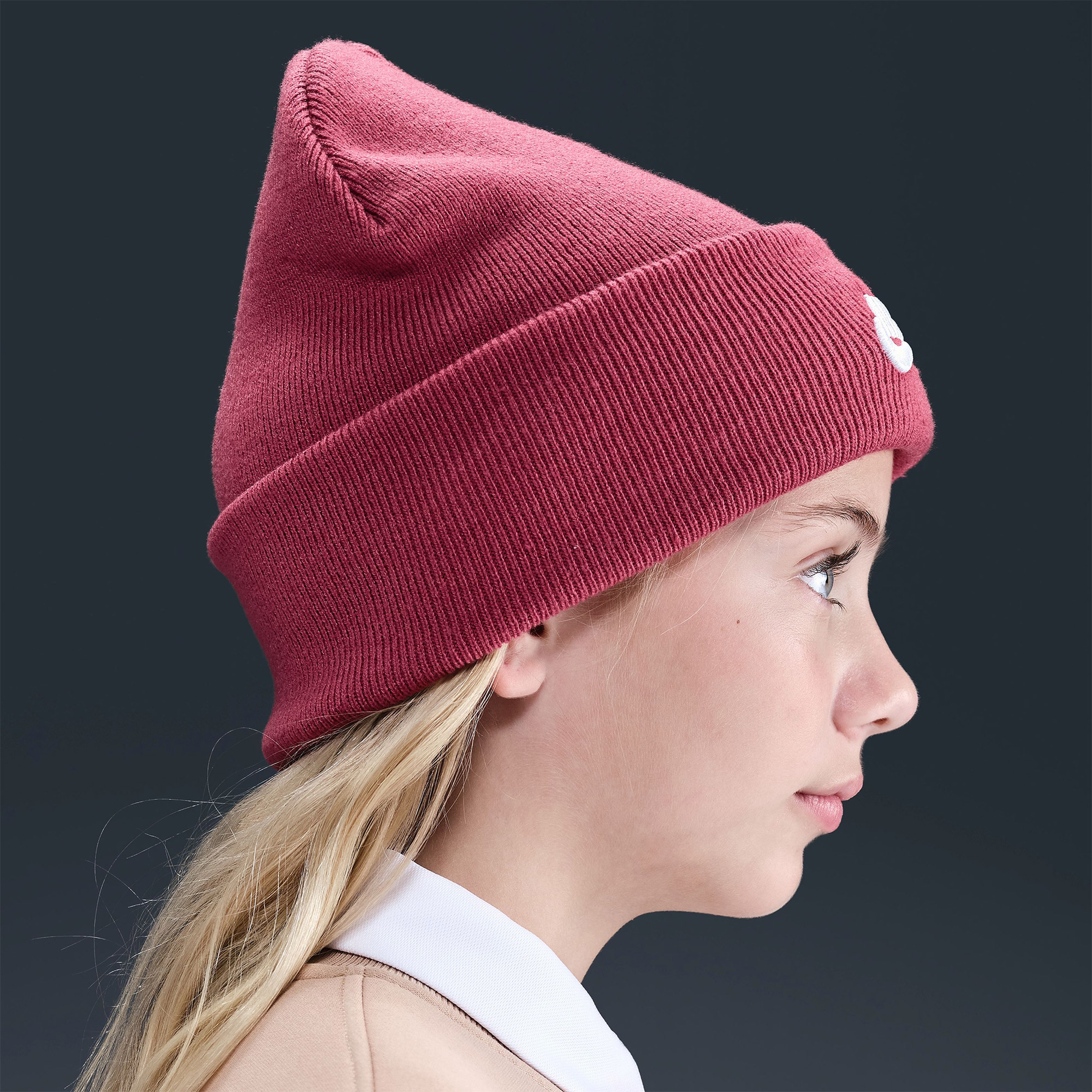 Nike Peak Çocuk Pembe Bere