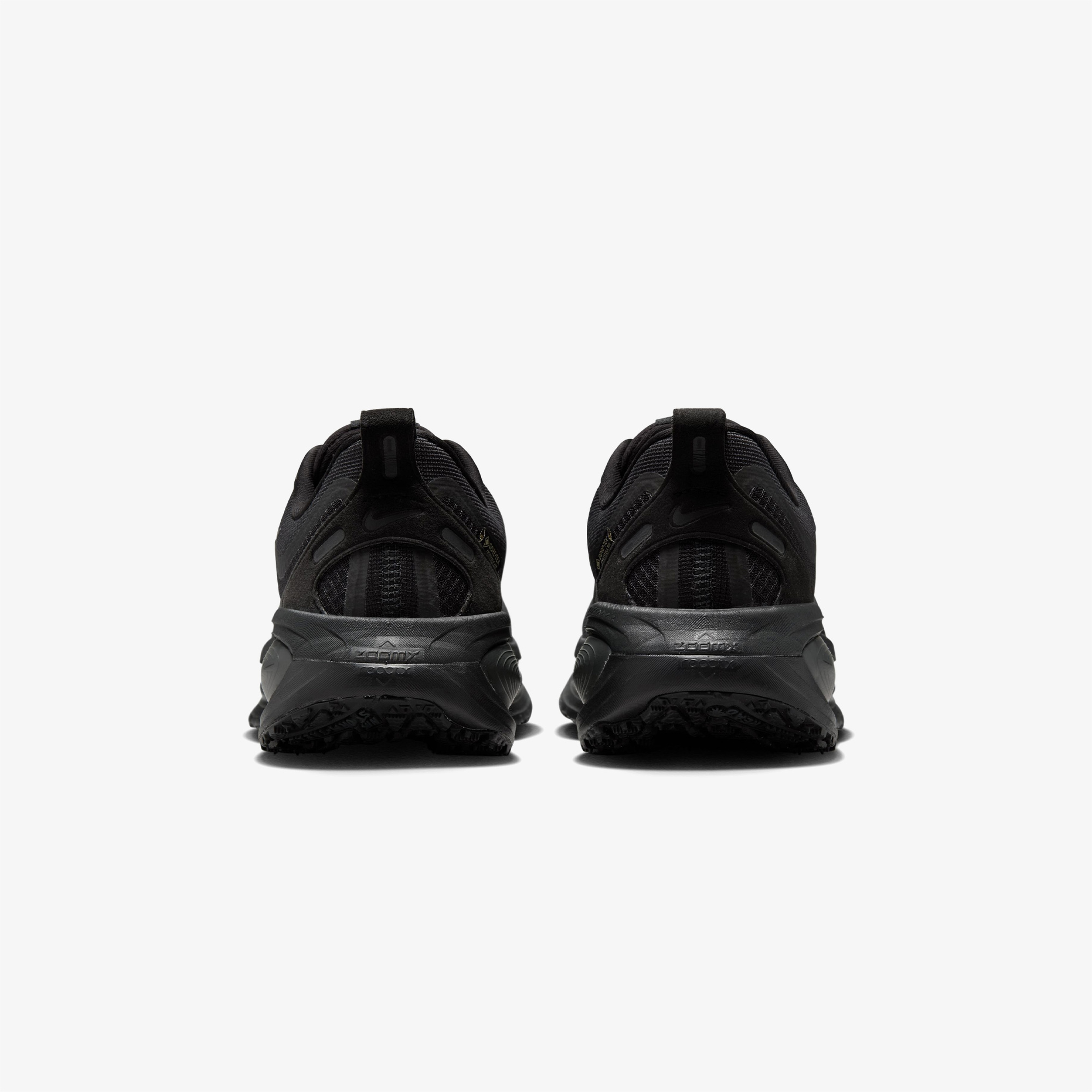 Nike Vomero 18 Gore-Tex Kadın Siyah Koşu Ayakkabısı