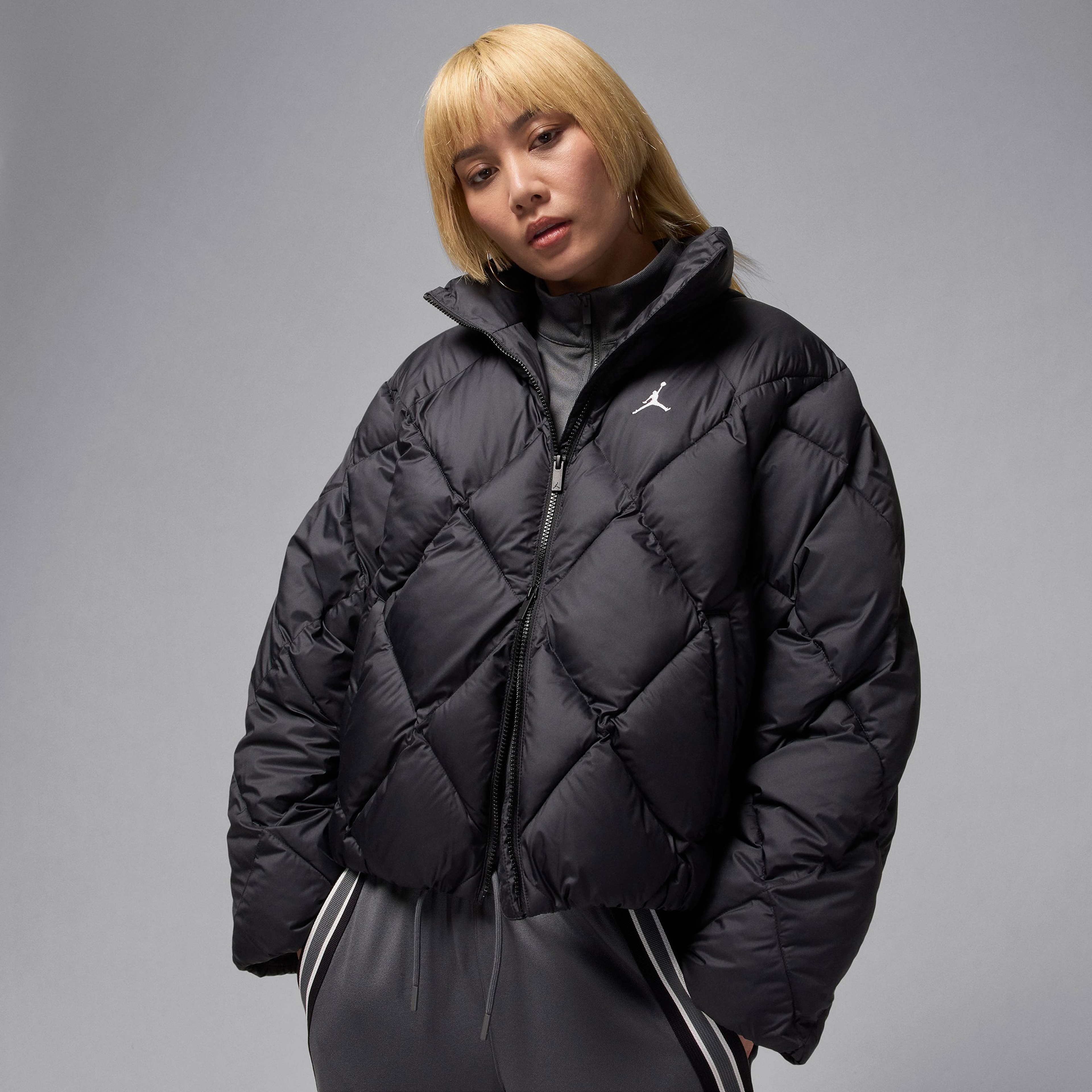 Jordan Brooklyn Puffer Kadın Siyah Ceket