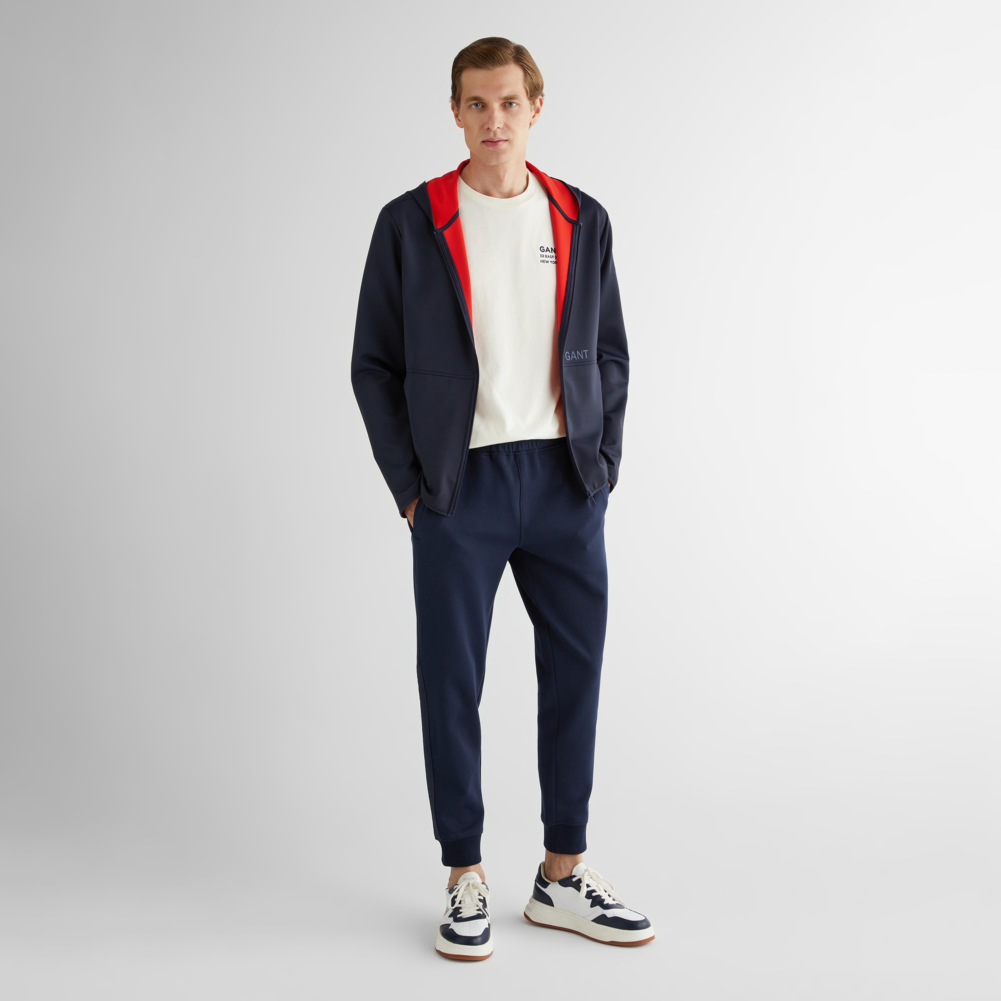 GANT Erkek Lacivert Slim Fit Kapüşonlu Sweatshirt