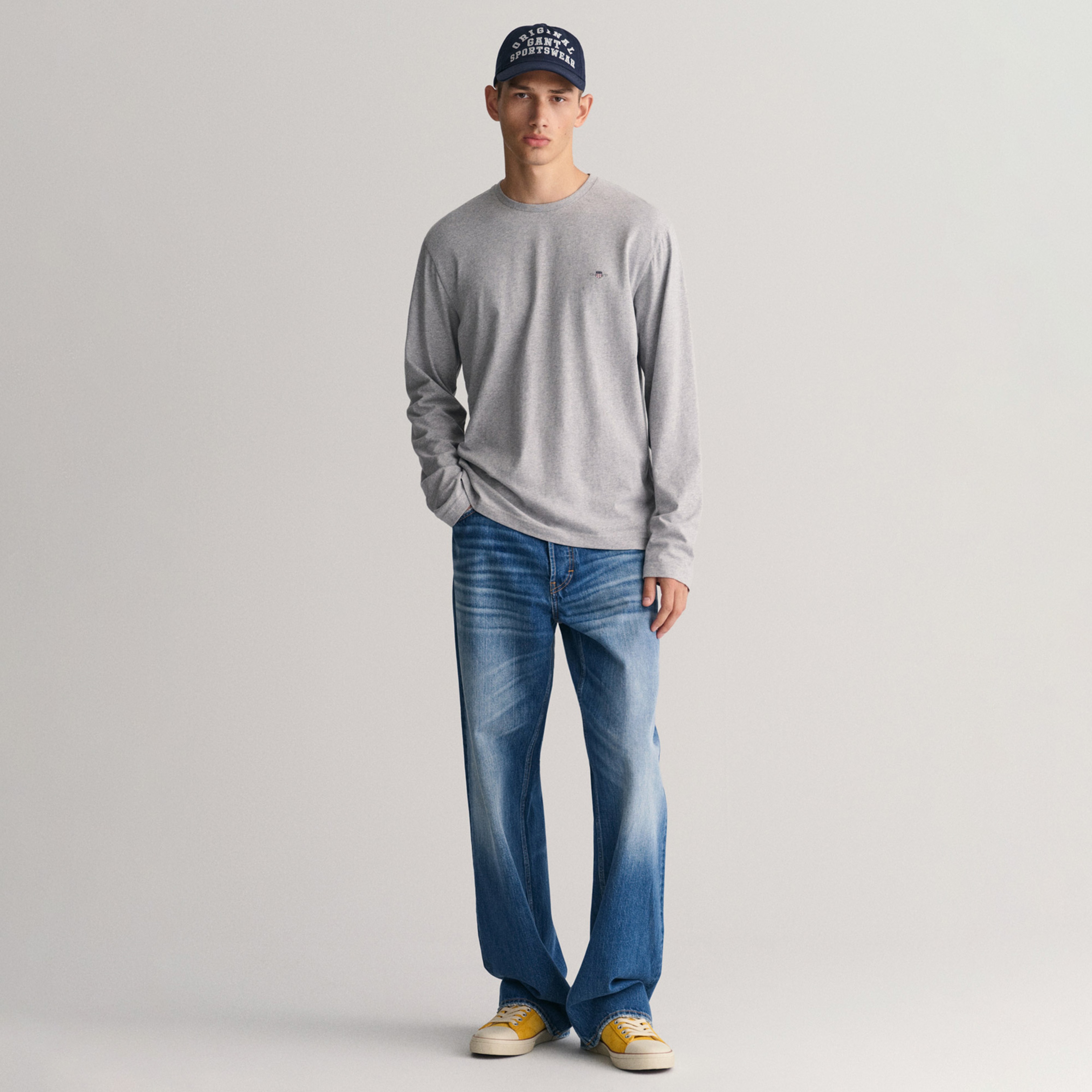 GANT Erkek Gri Regular Fit Bisiklet Yaka Uzun Kollu T-Shirt