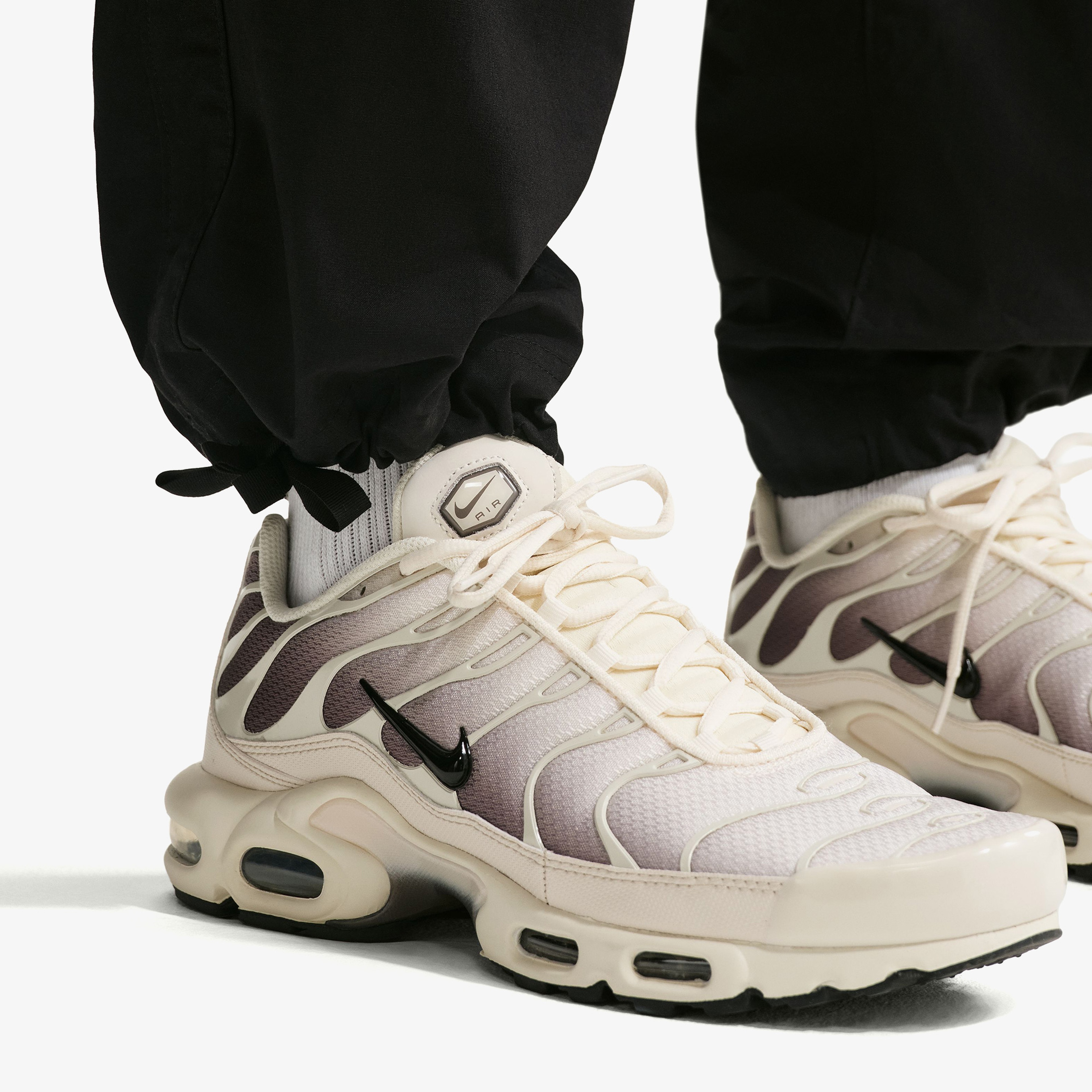 Nike Club Erkek Siyah Eşofman Altı